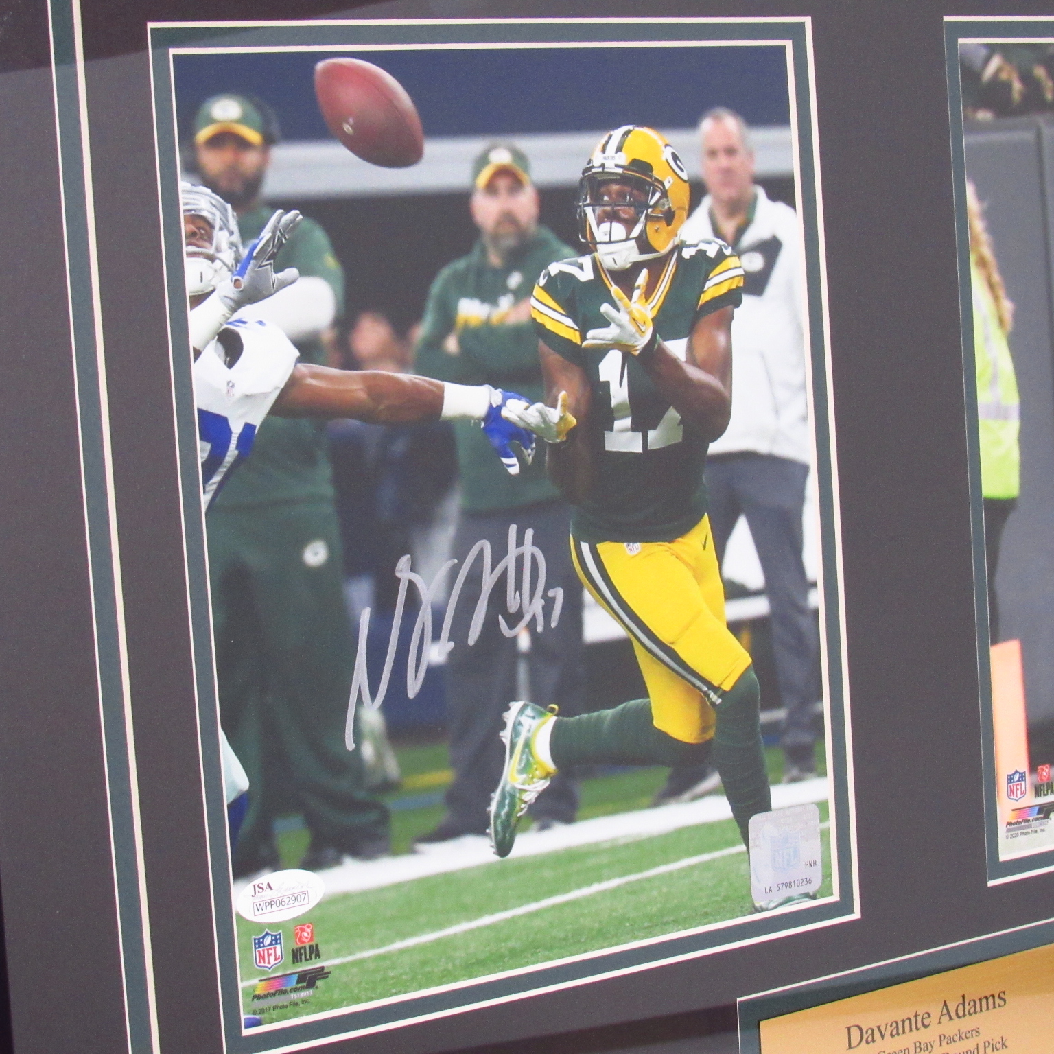 Green Bay Packers Davante Adams Autographed Framed Gree