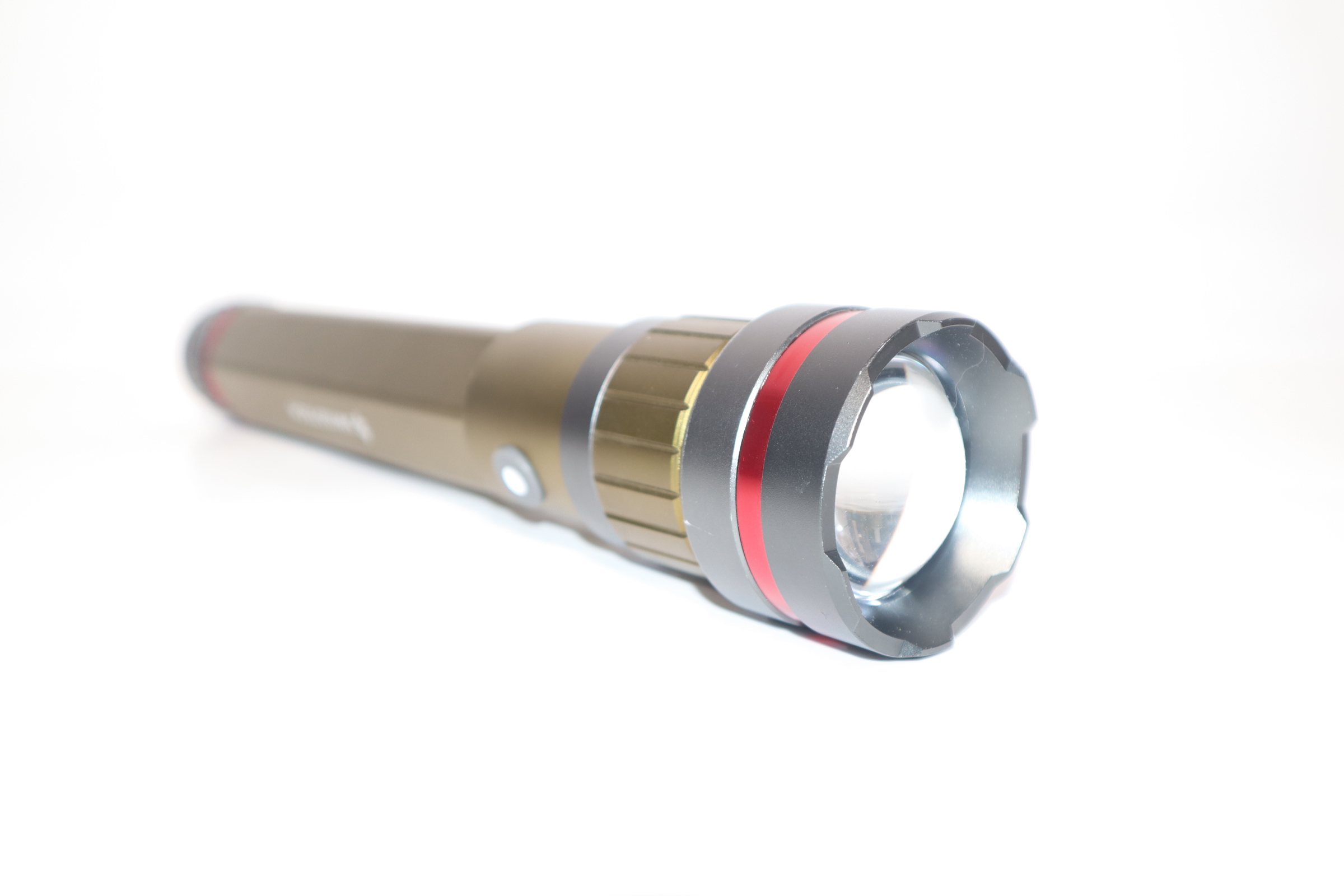 Swiss Tech 6500 Lumen LED Flashlight Rechargeable Dual Power AA/USB wi –  HardGrizzly