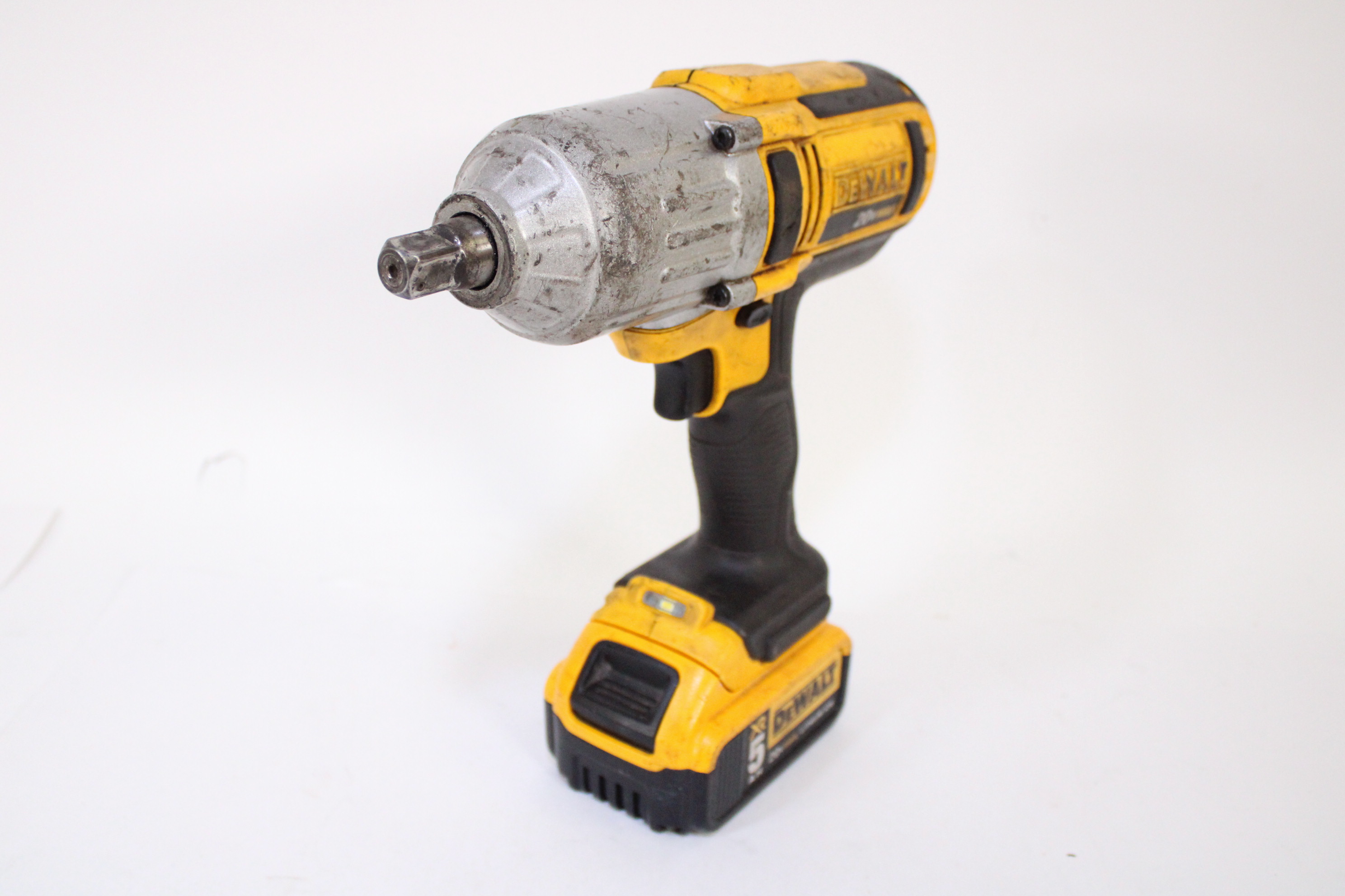 DeWalt DCF889B 20V MAX 1 2