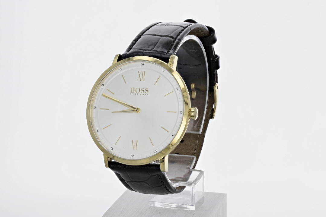 Hugo boss essential clearance watch