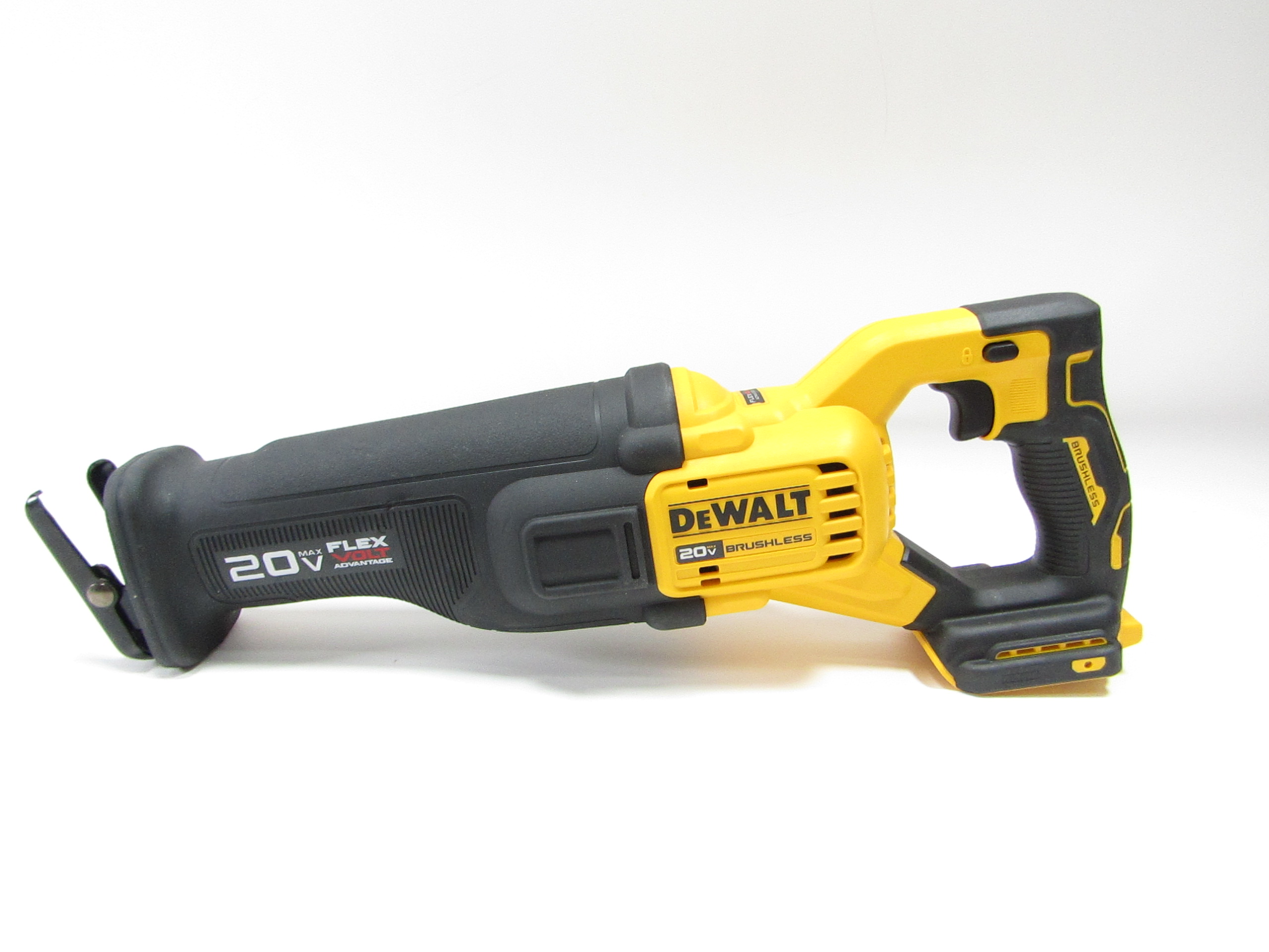 DeWALT DCS386 20 Volt MAX Lithium Ion Cordless Brushless