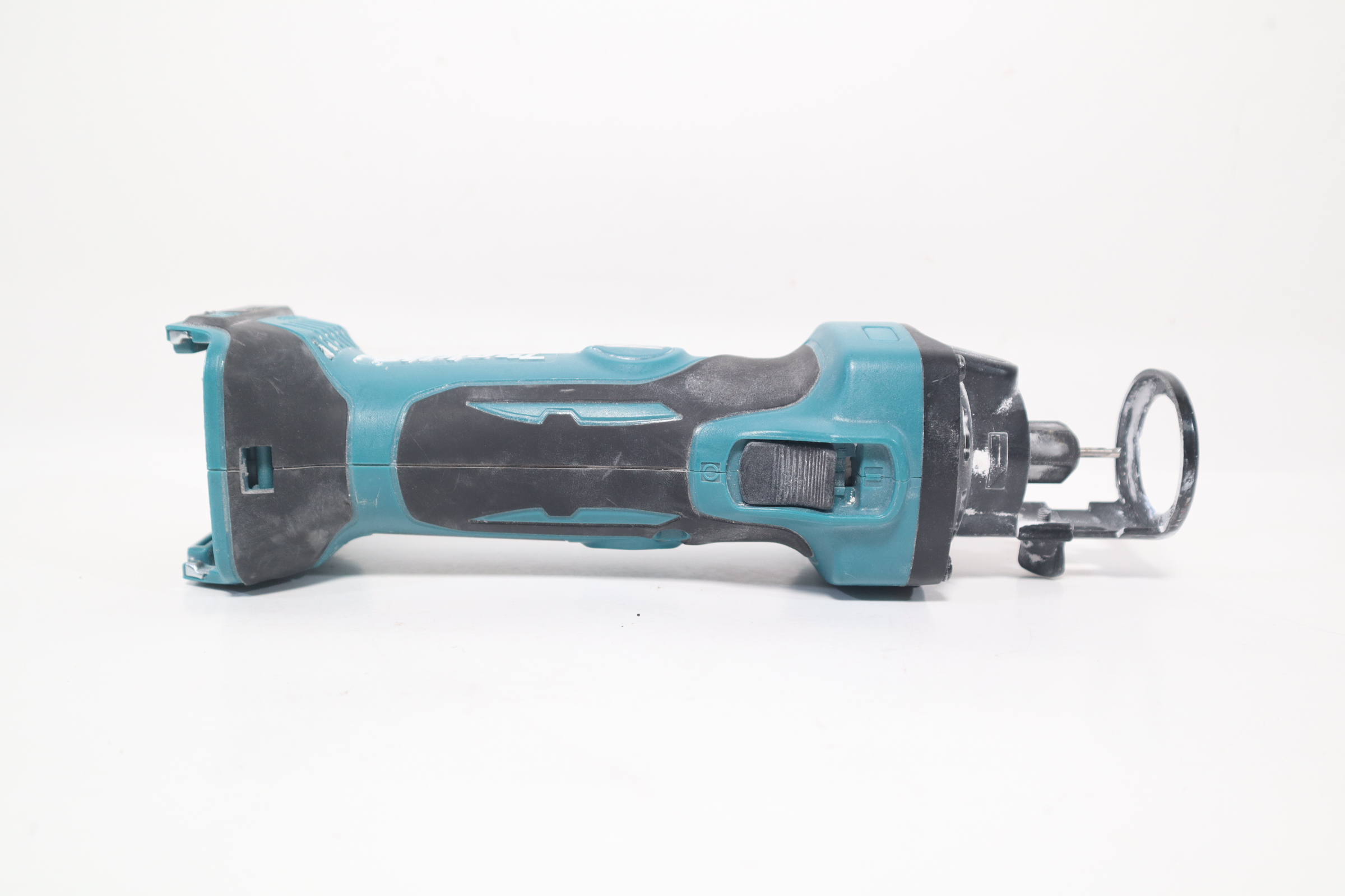 Makita drywall cut-out tool