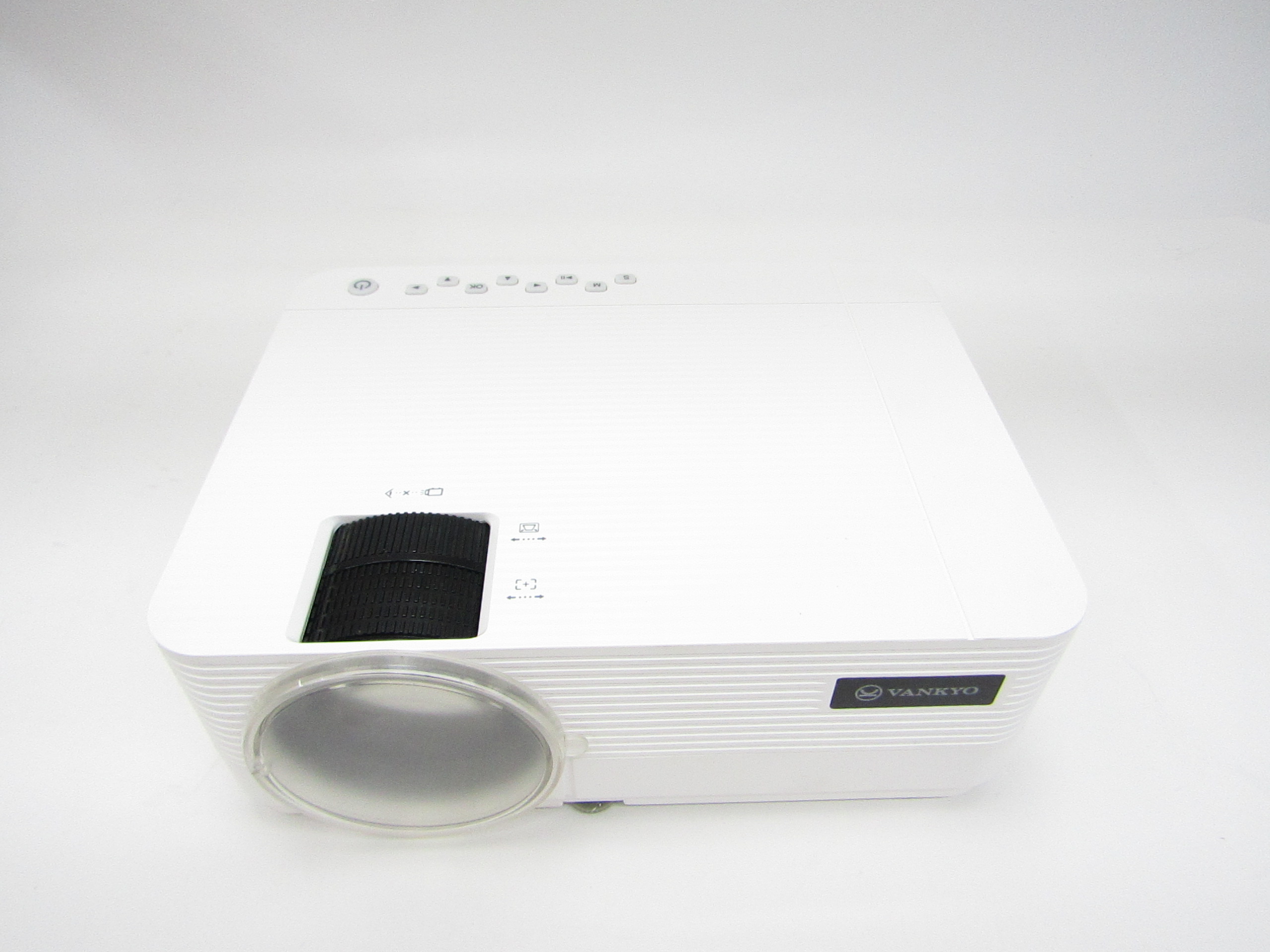 Mini Projector- Vankyo Leisure outlets 470