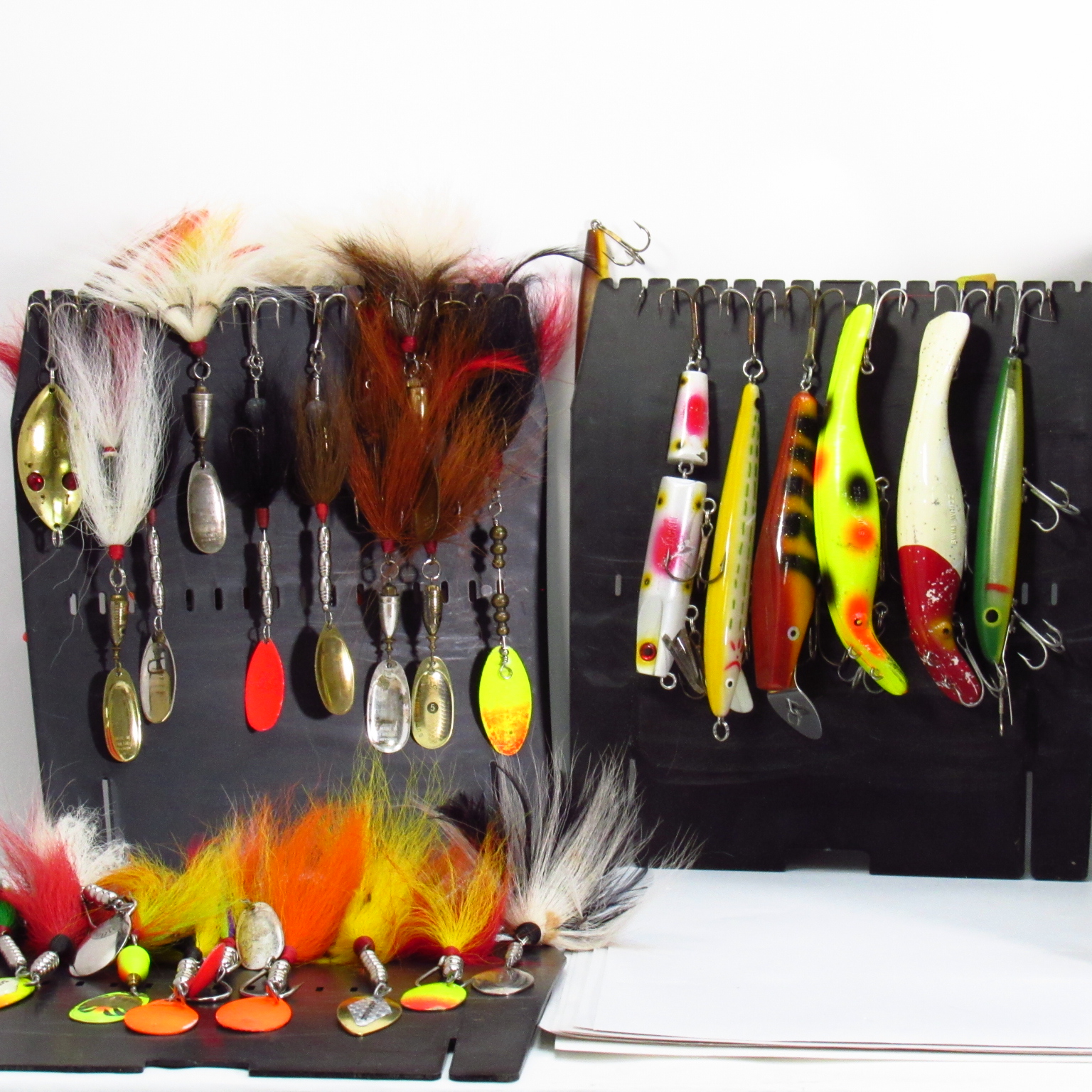 Assorted 70-Piece Fishing Muskie Lures Tackle Box Set