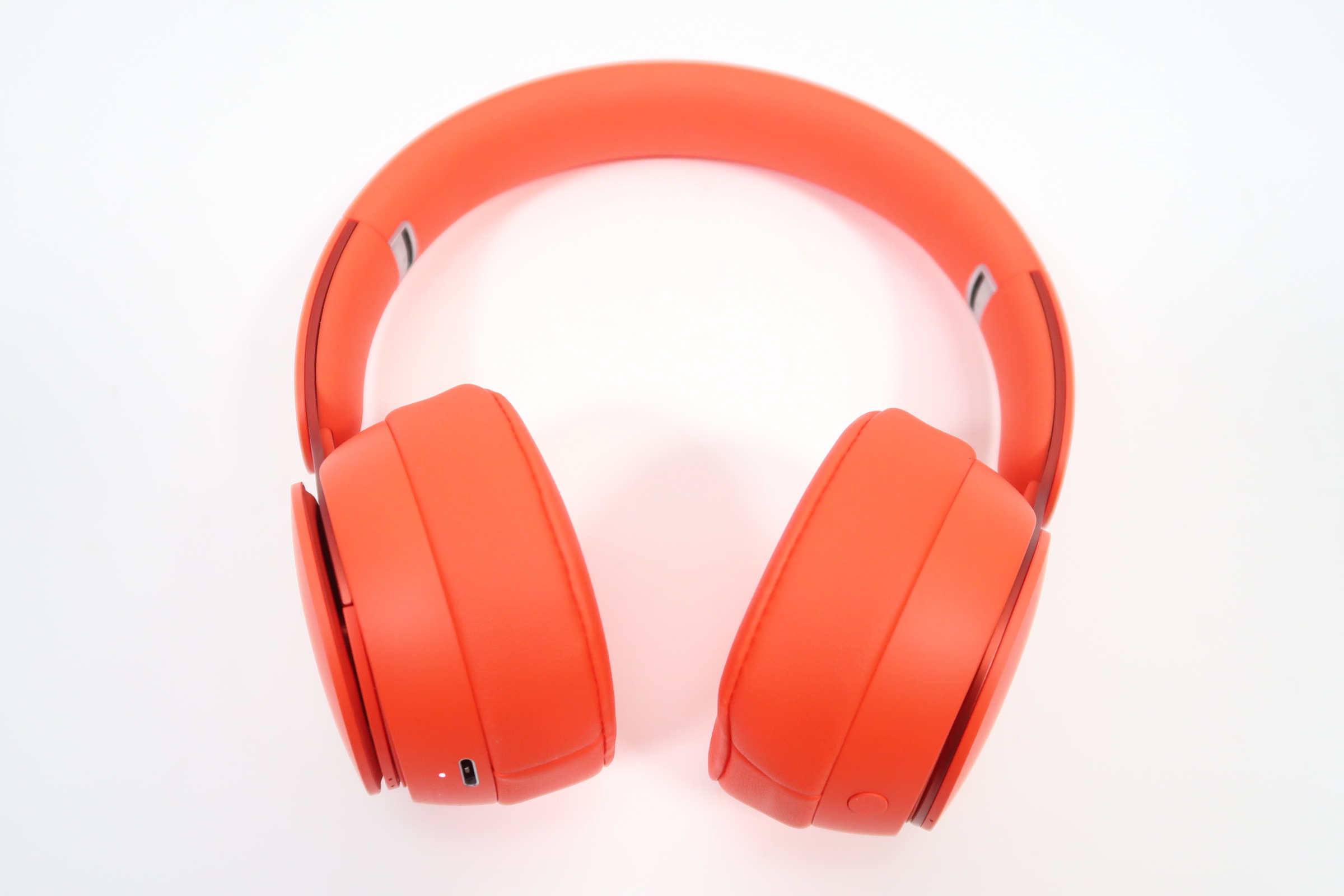 Beats solo outlet pro orange