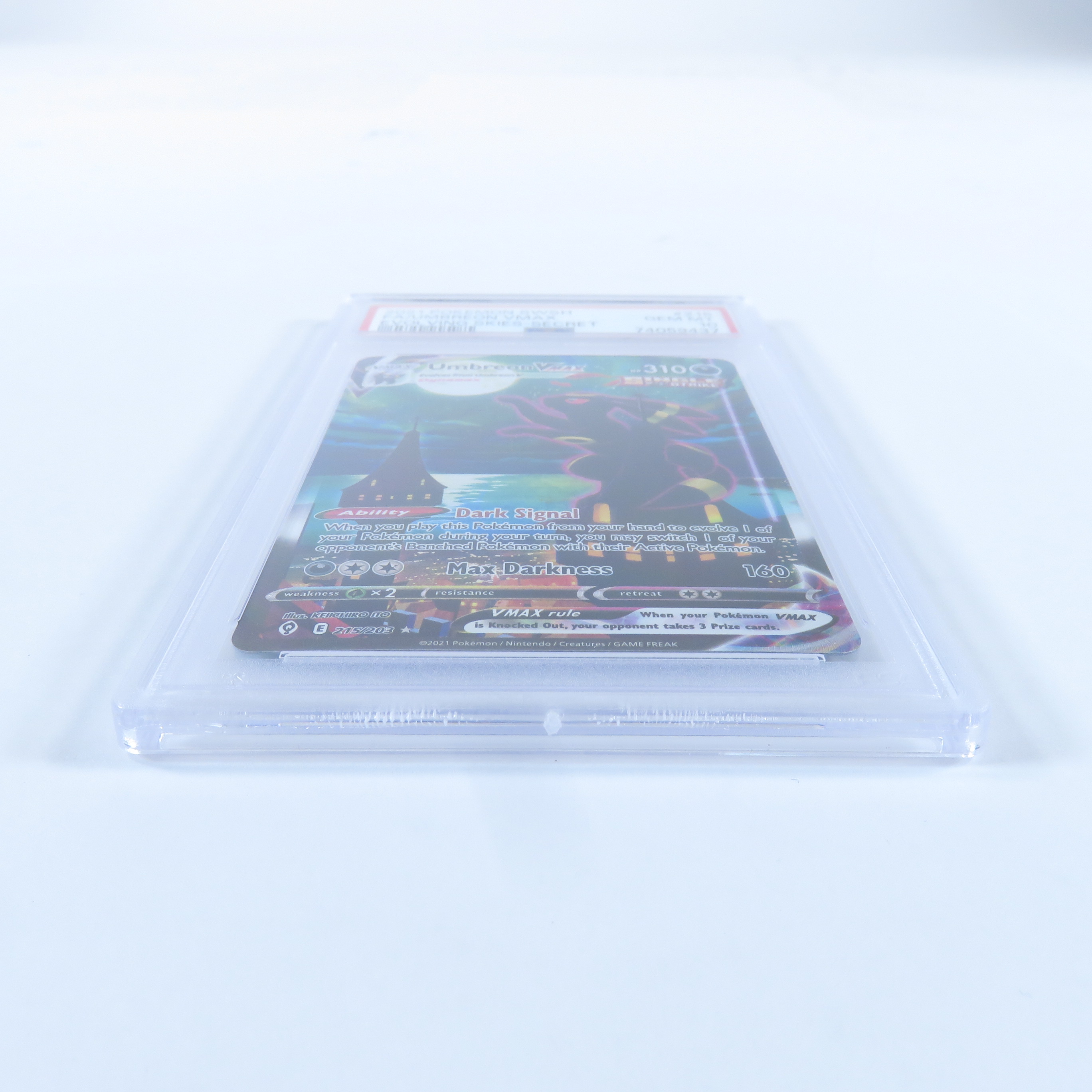 Selling Umbreon VMAX (Alternate Art Secret) Evolving Skies (Reserved)