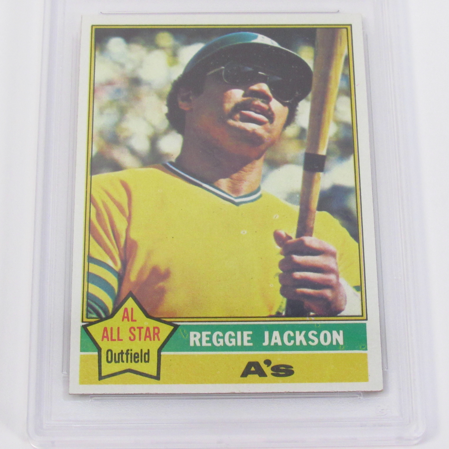 Reggie Jackson Oakland A's Topps 1976 #500 PSA Near Mint 7 Baseball MLB Card