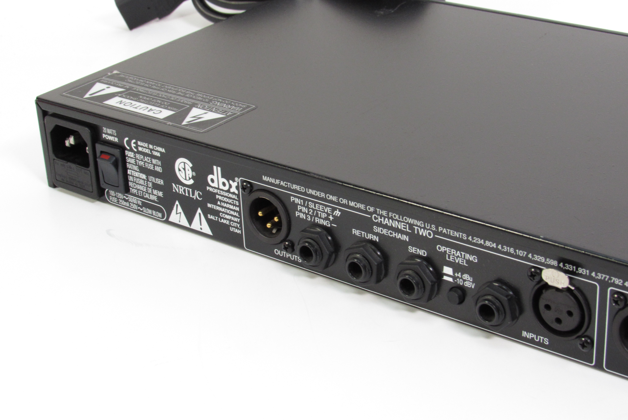 DBX 1066 Dual-Channel Rack-Mounted Compressor Limiter Gate