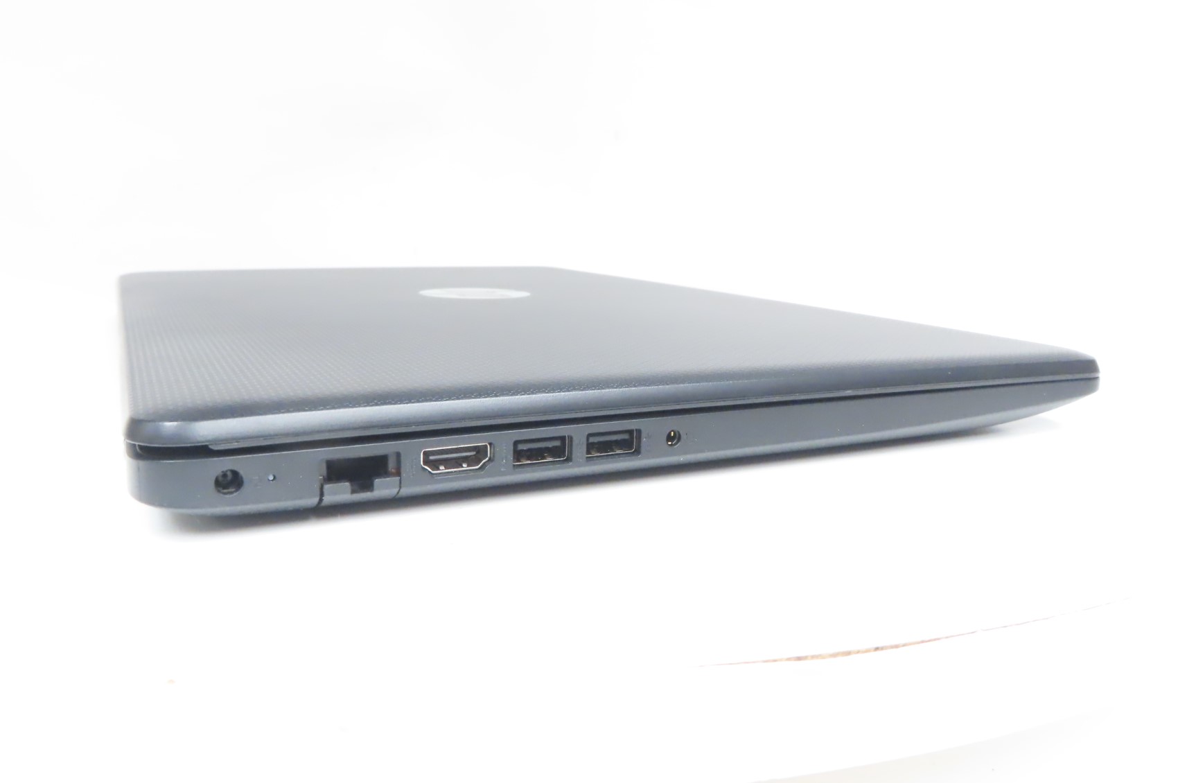HP Laptop 17-by3613dx Win 10 Core i5-1035G1 1.0 GHz 8GB RAM 256GB SSD 17.3