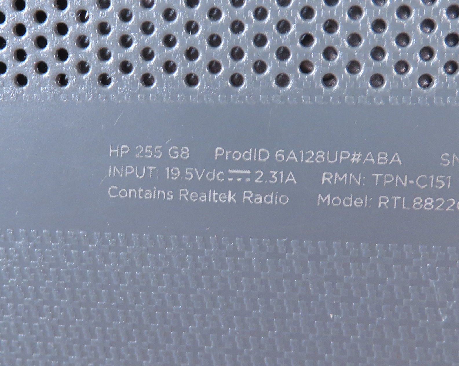 Desktop HP All-in-one 205 G8 - AMD Ryzen 5 Processor, 8GB Ram