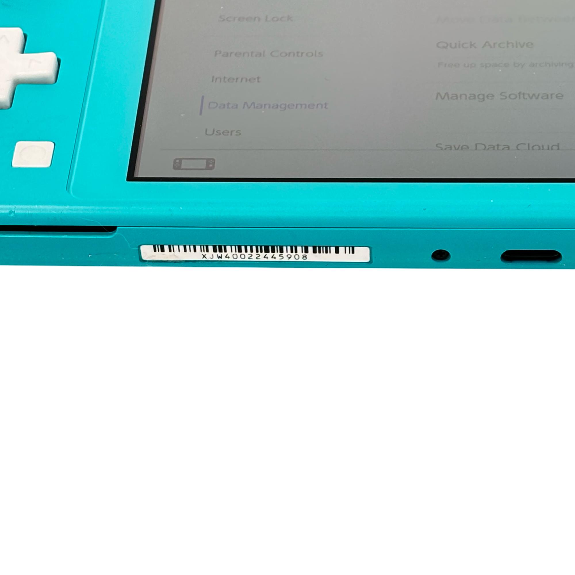 Nintendo HDH-001 32GB Portable Teal Switch Lite With Charger And 2024 Cover