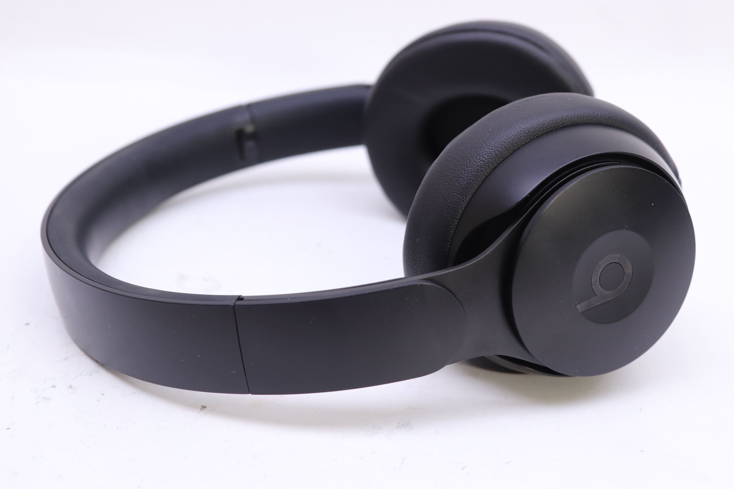 Beats solo 2024 pro matte black