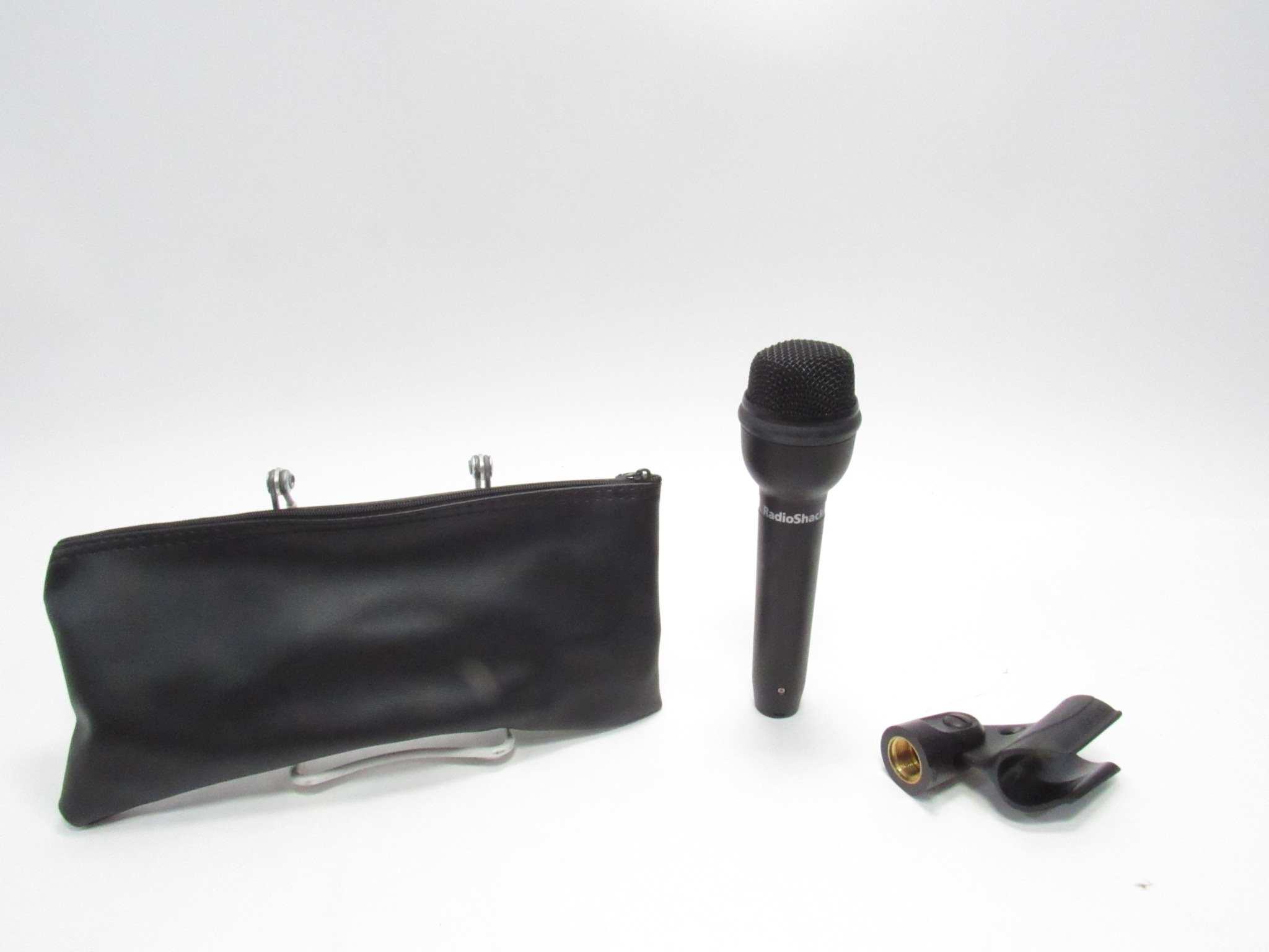 RadioShack 331070D Shure Omnidirectional Dynamic Microphone