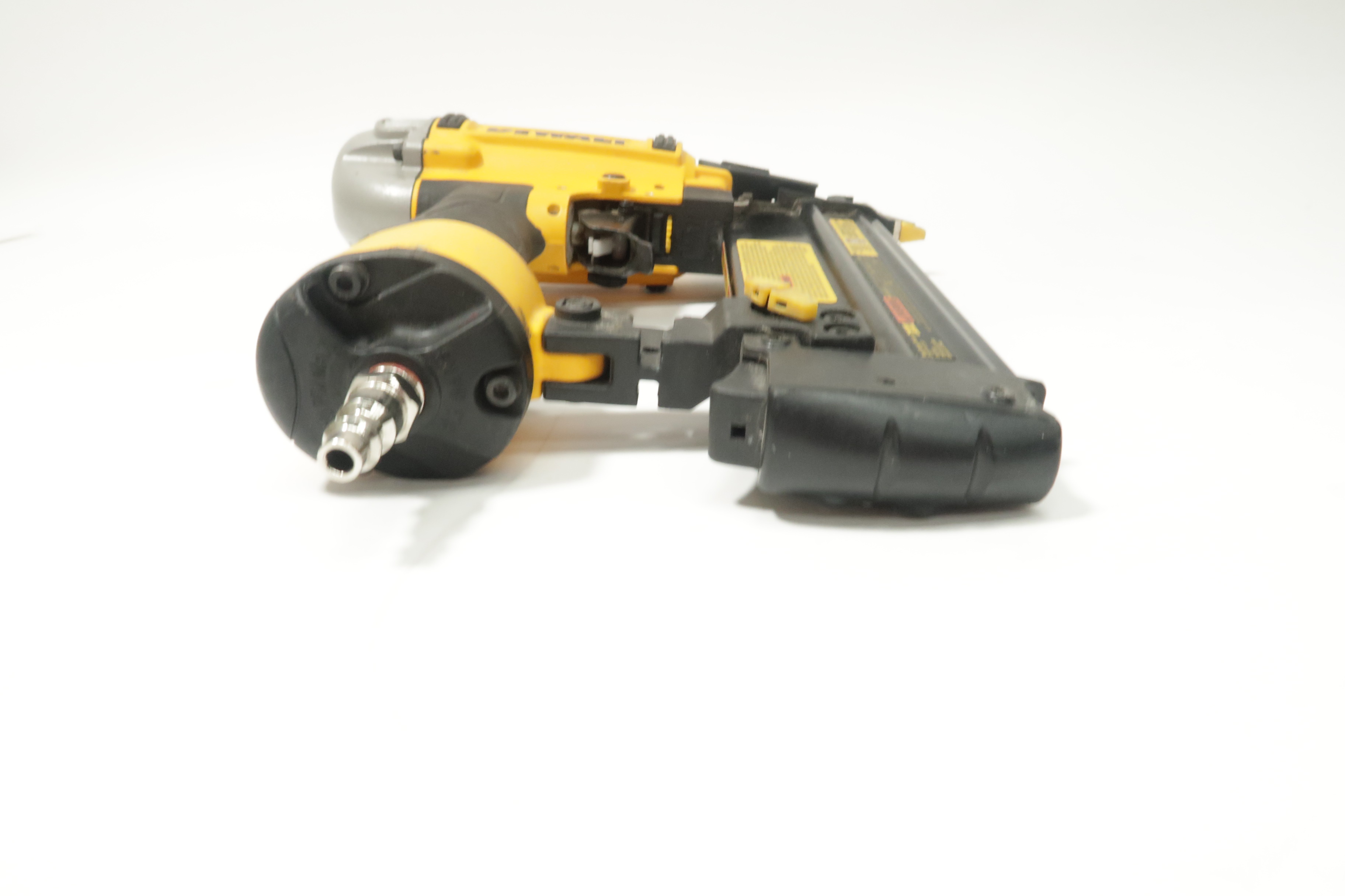 DeWALT DWFP12233 18-Gauge Pneumatic Brad Nailer (FOR PARTS ONLY