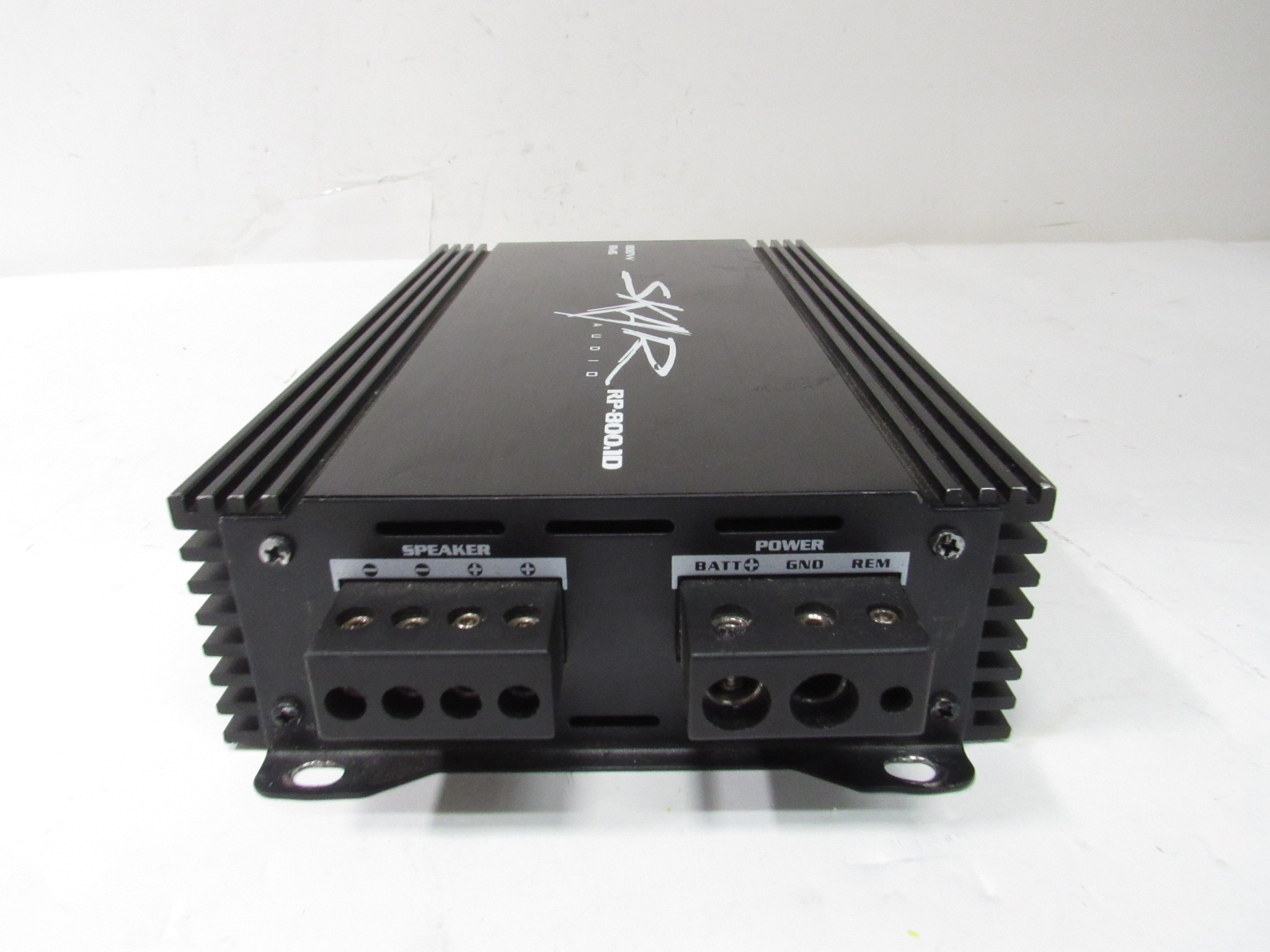 Skar Audio RP800.1DM 800 Watt Monoblock Class D Marine Subwoofer Amplifier