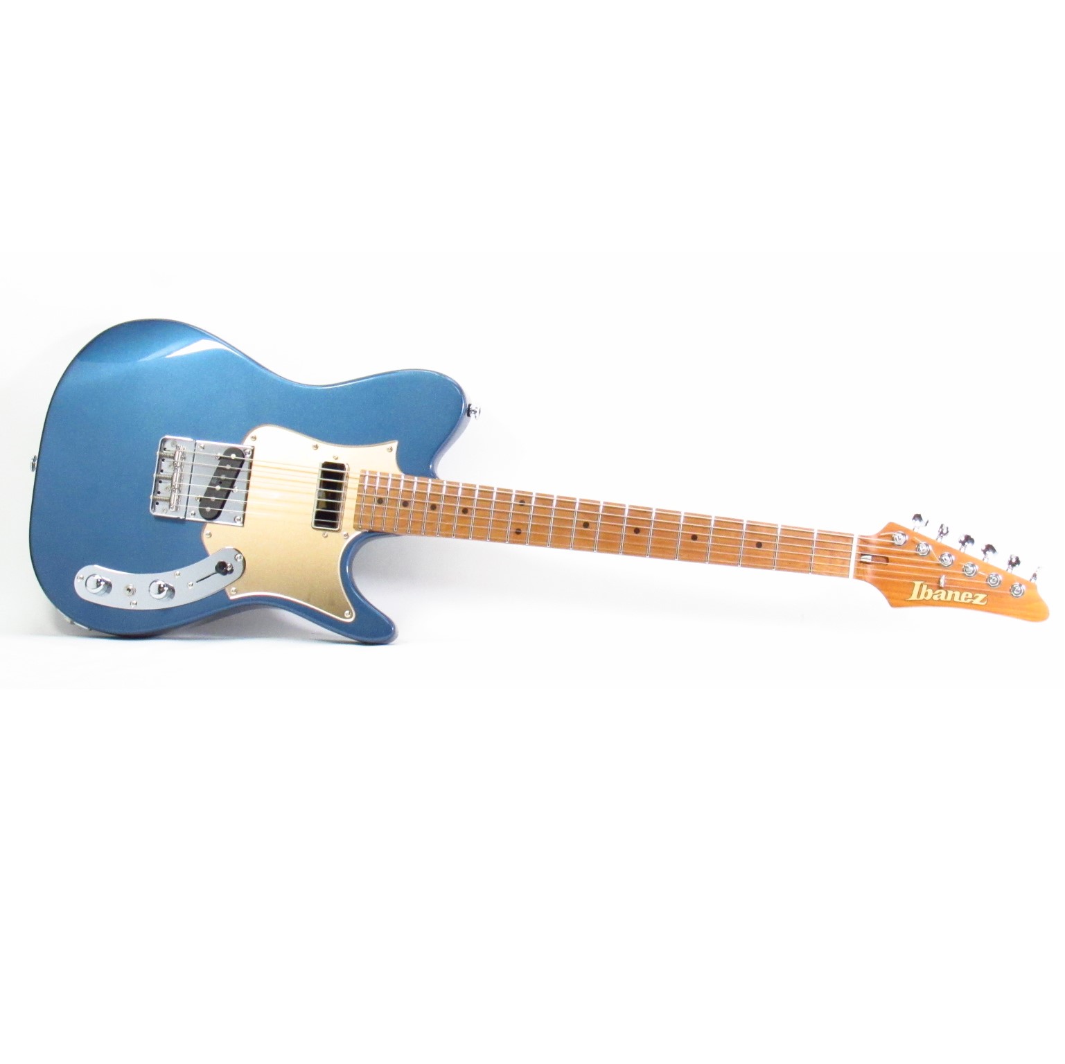 バッシー Takara Tomy Beyblade X CX-07 Starter PegasusBlast ATr - Walmart.com