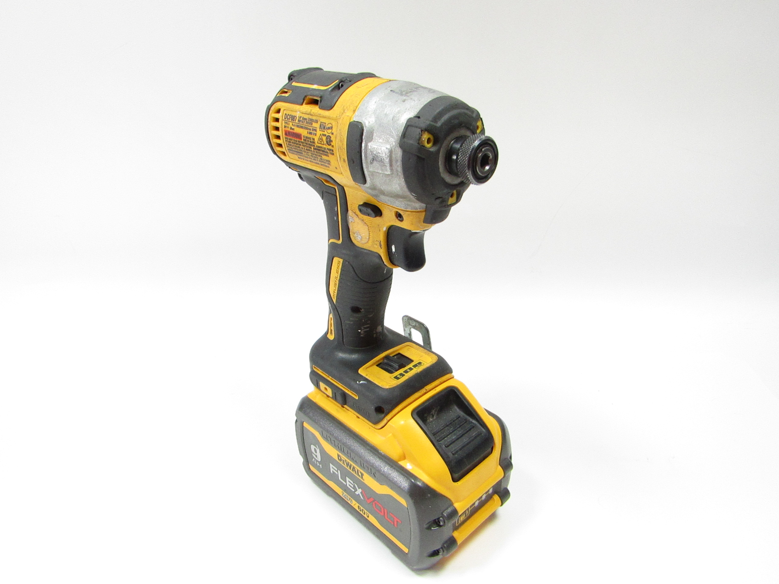 DeWALT DCF887 20V MAX XR Brushless 3-Speed 1/4