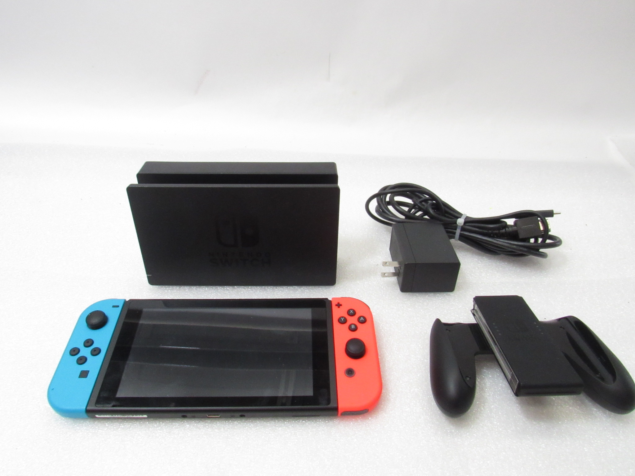 Nintendo HAC001 Switch 32GB Console Red Blue Joy Cons 37345