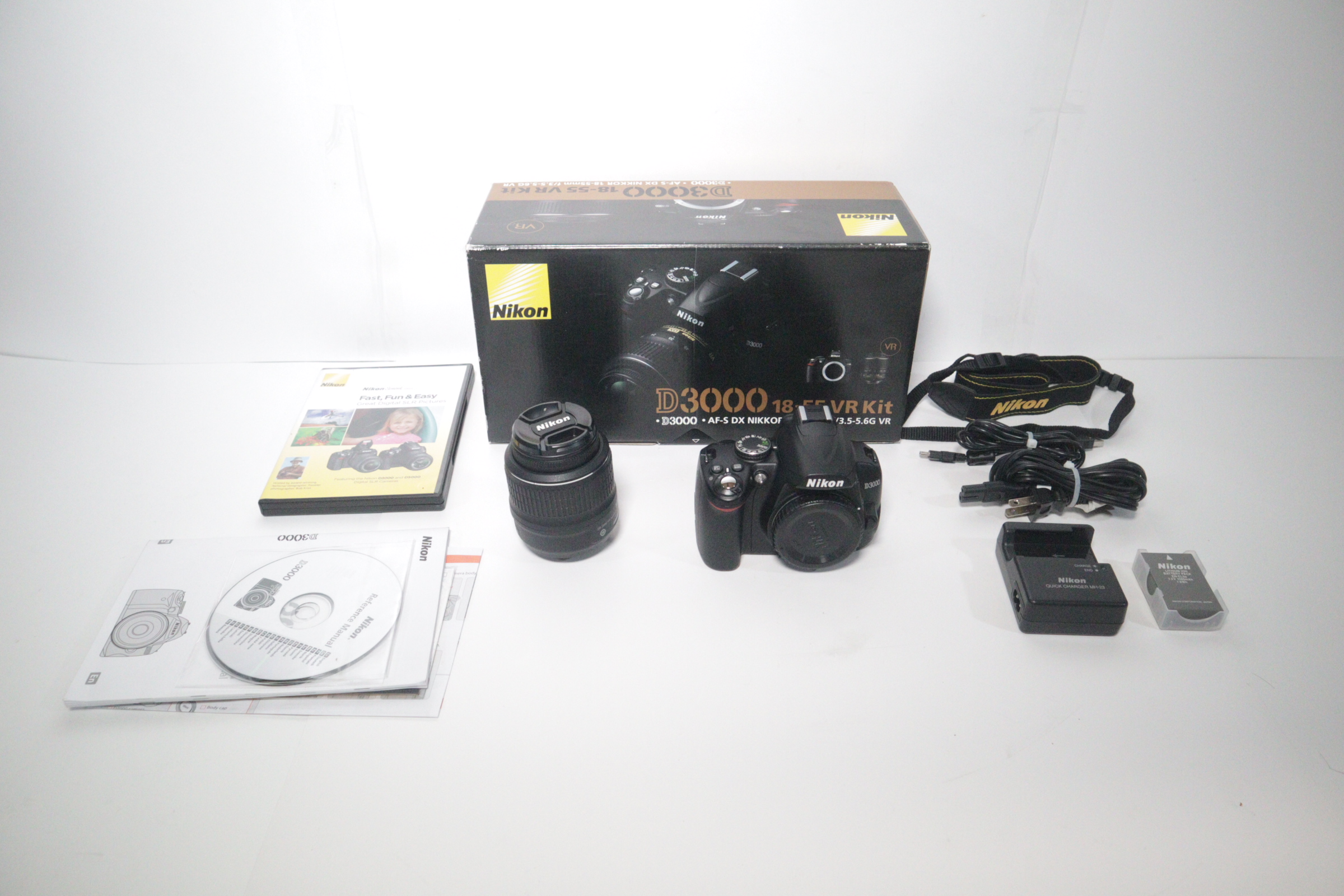 Nikon D3000 18-55mm VR Kit 2024 lens bag orig