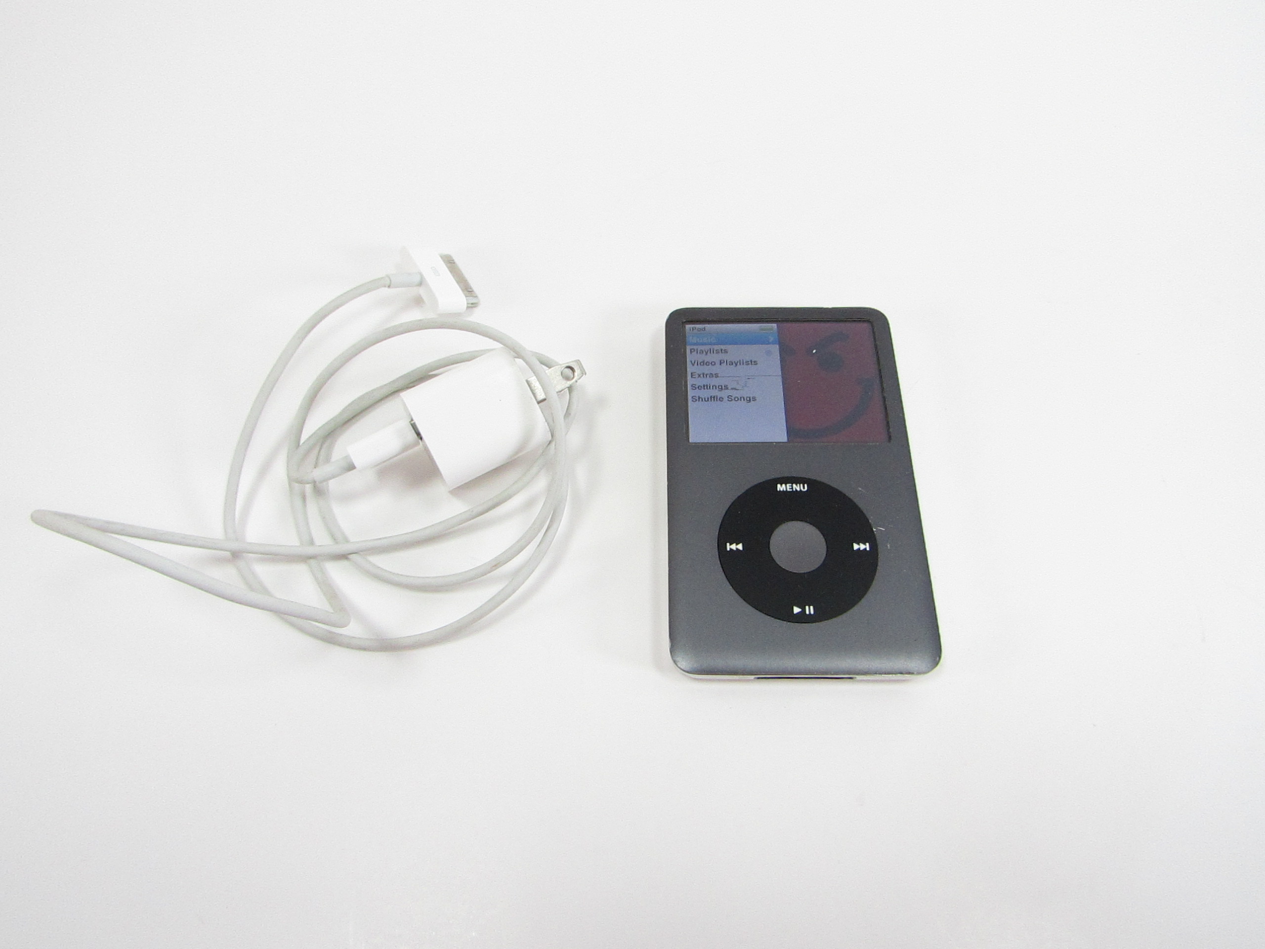 Apple iPod Classic (Silver 160 GB) Model A1238 - store Tested + WORKING! NICE! Include