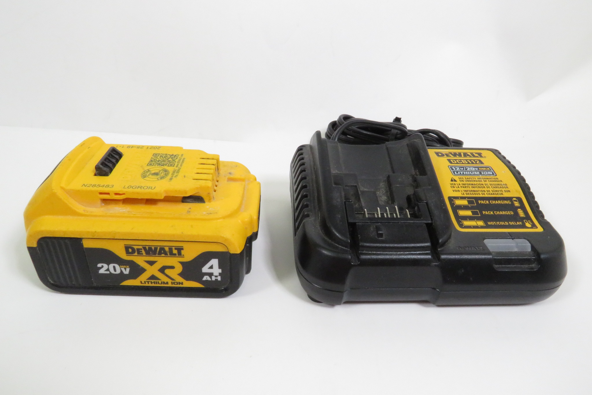 DeWalt DCS356 20-Volt MAX Brushless Lithium-Ion 3-Speed Oscillating ...