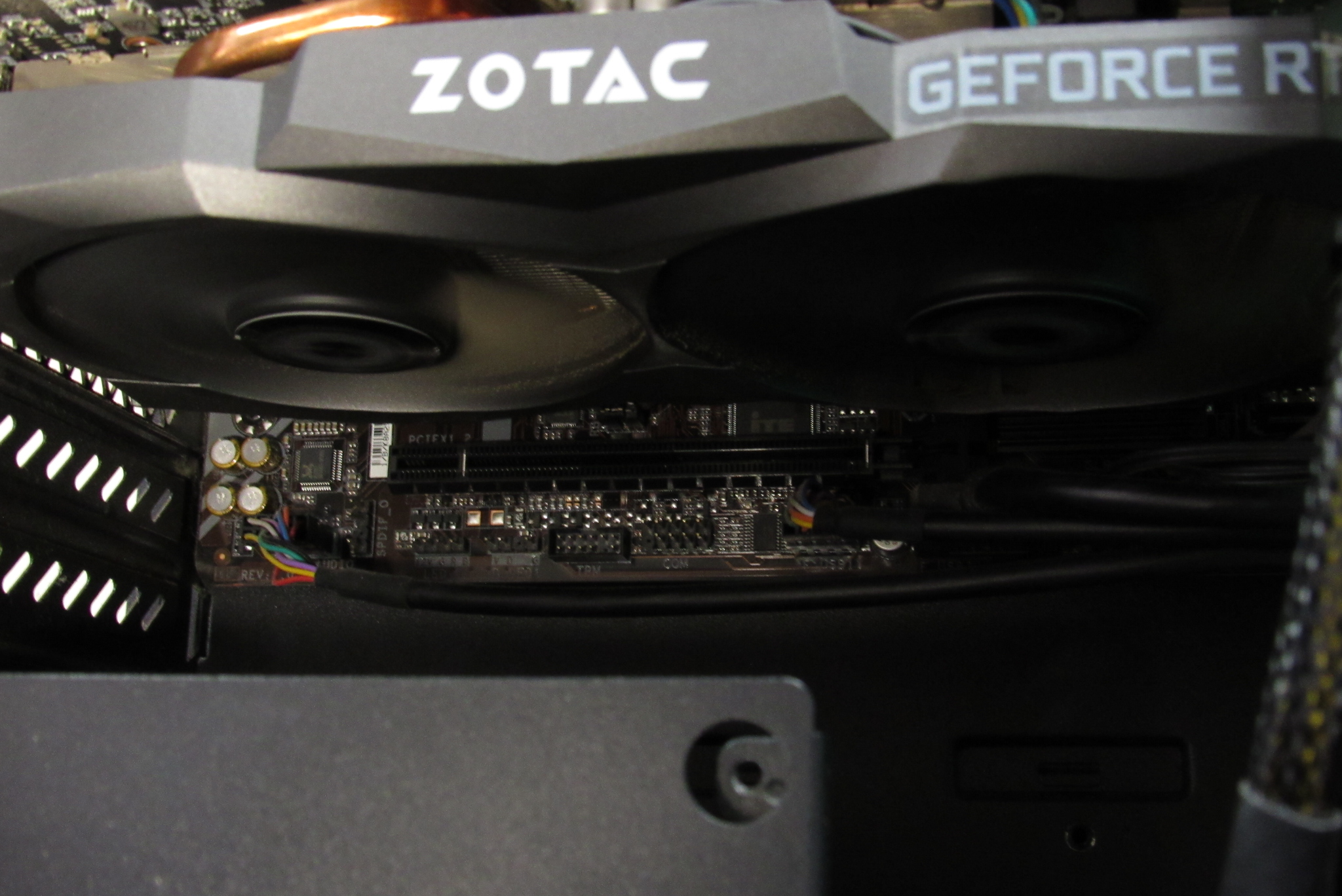 CyberPowerPC AMD Ryzen 3700X RTX 2060 16GB RAM 256GB SSD