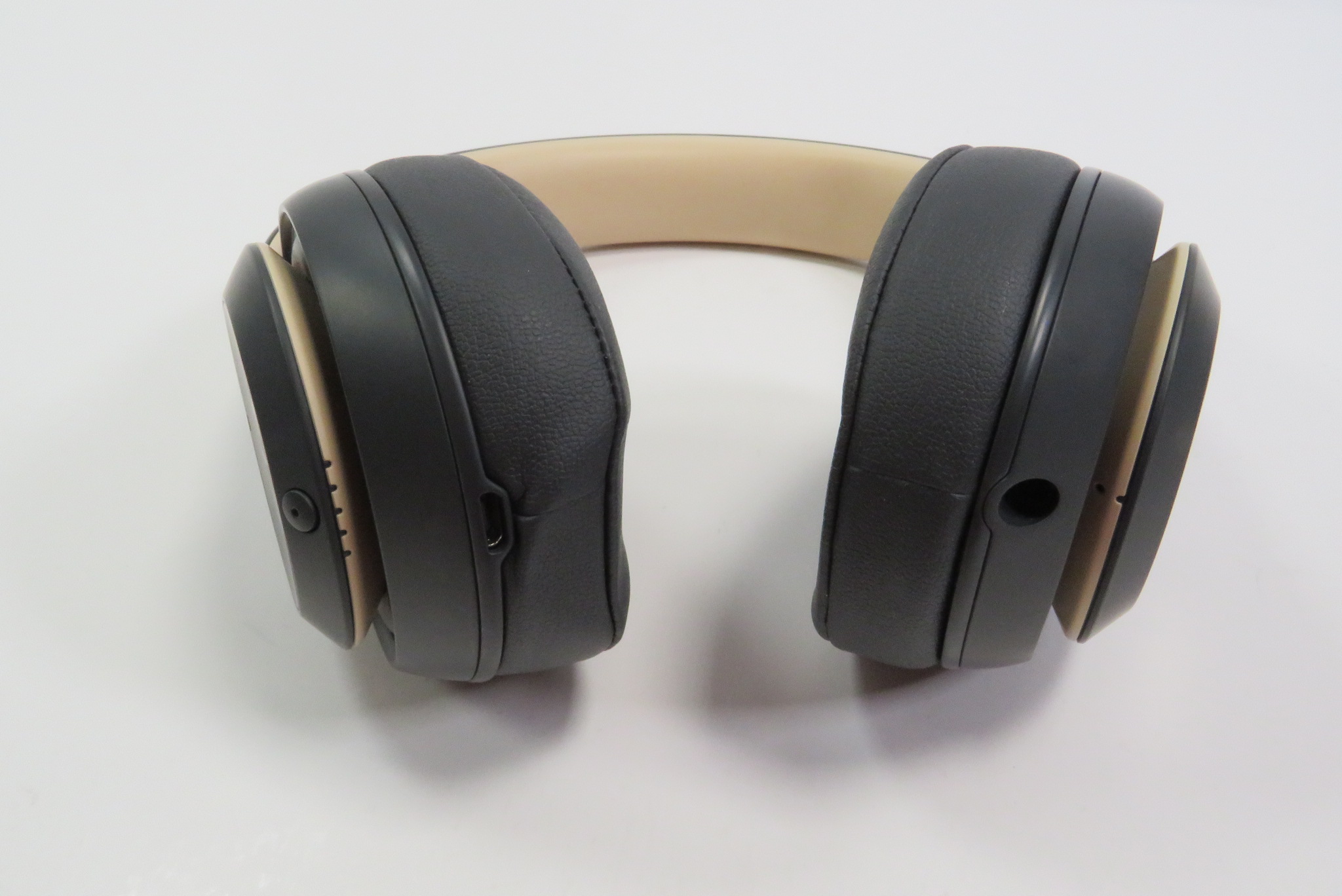 Apple Beats Studio 3 Wireless A1914 MXJ92LL/A Noise Cancelling