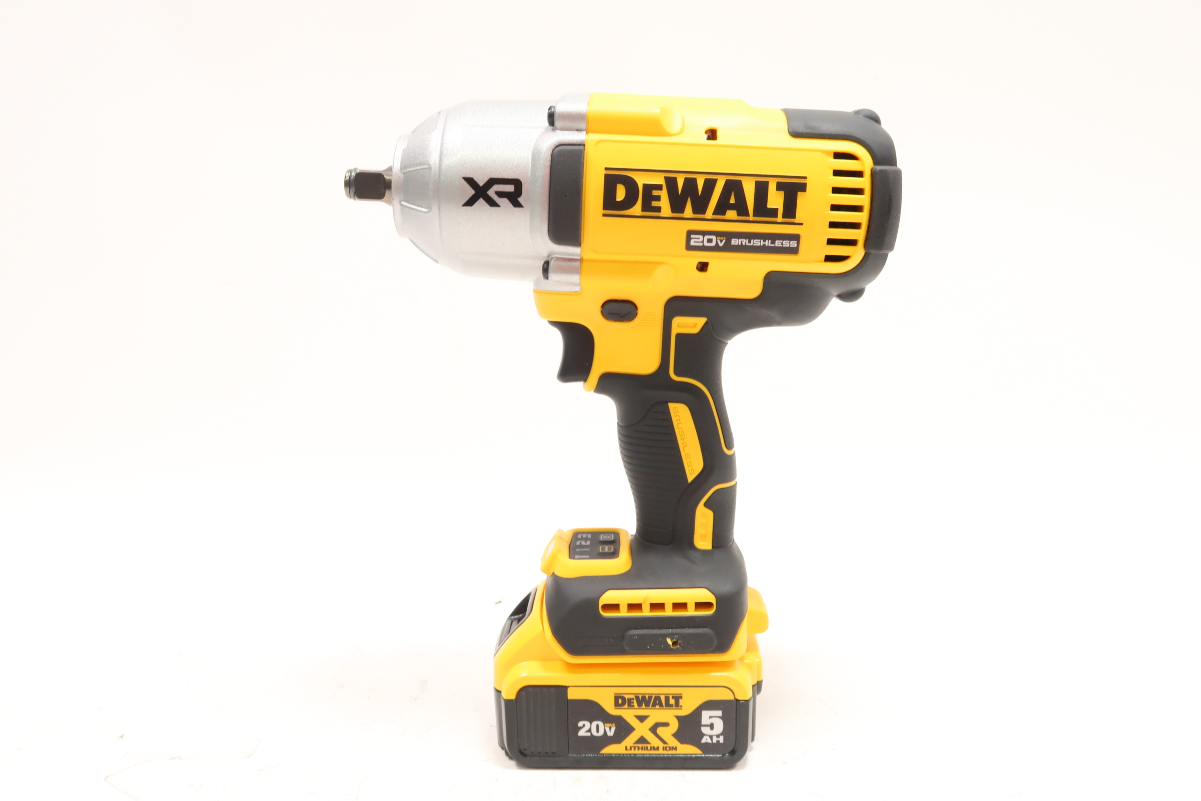 DeWalt DCF900 20V Lithium-ion 1/2'' Drive Brushless 3-Speed Impact Wrench