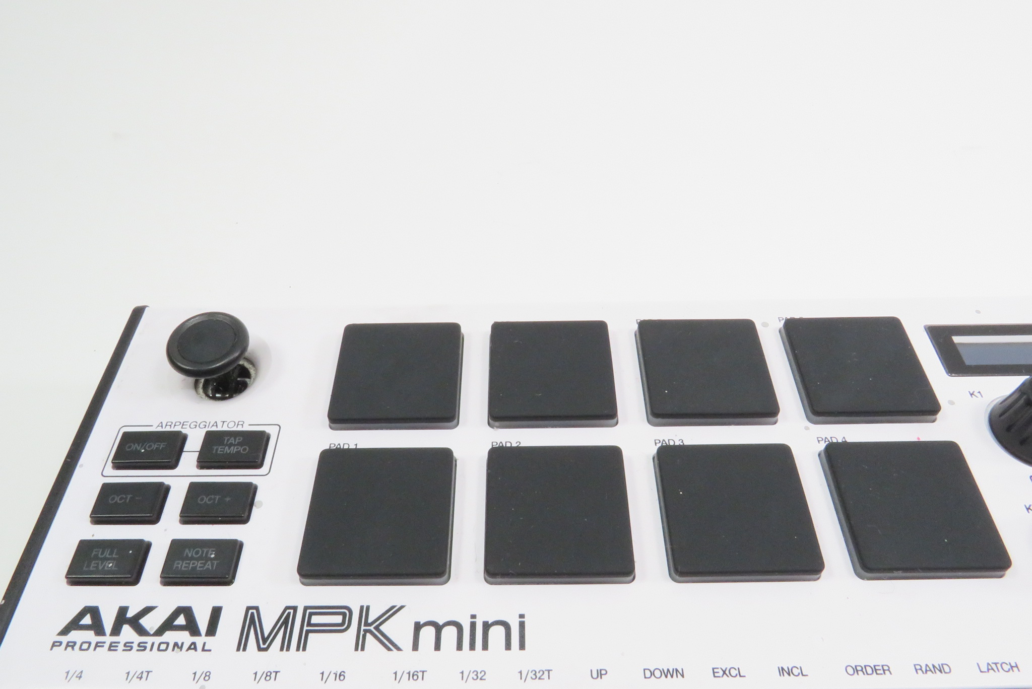 Akai Professional MPK Mini Keyboard Controller