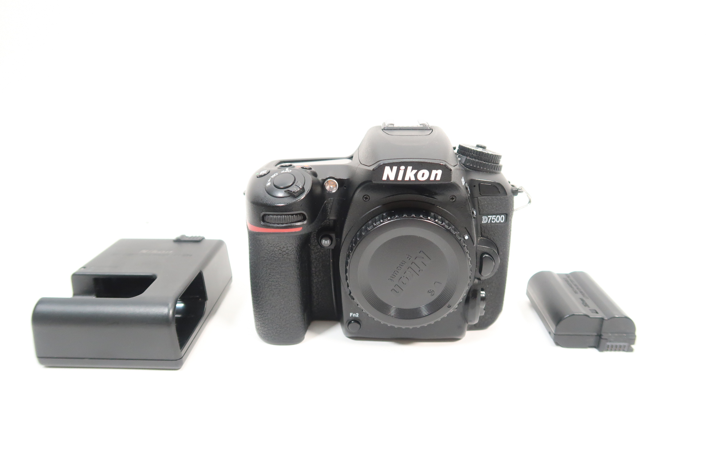 Nikon D7500 DSLR Camera, 20.9 MP, 4K UHD, Wi-Fi, Bluetooth, 3.2