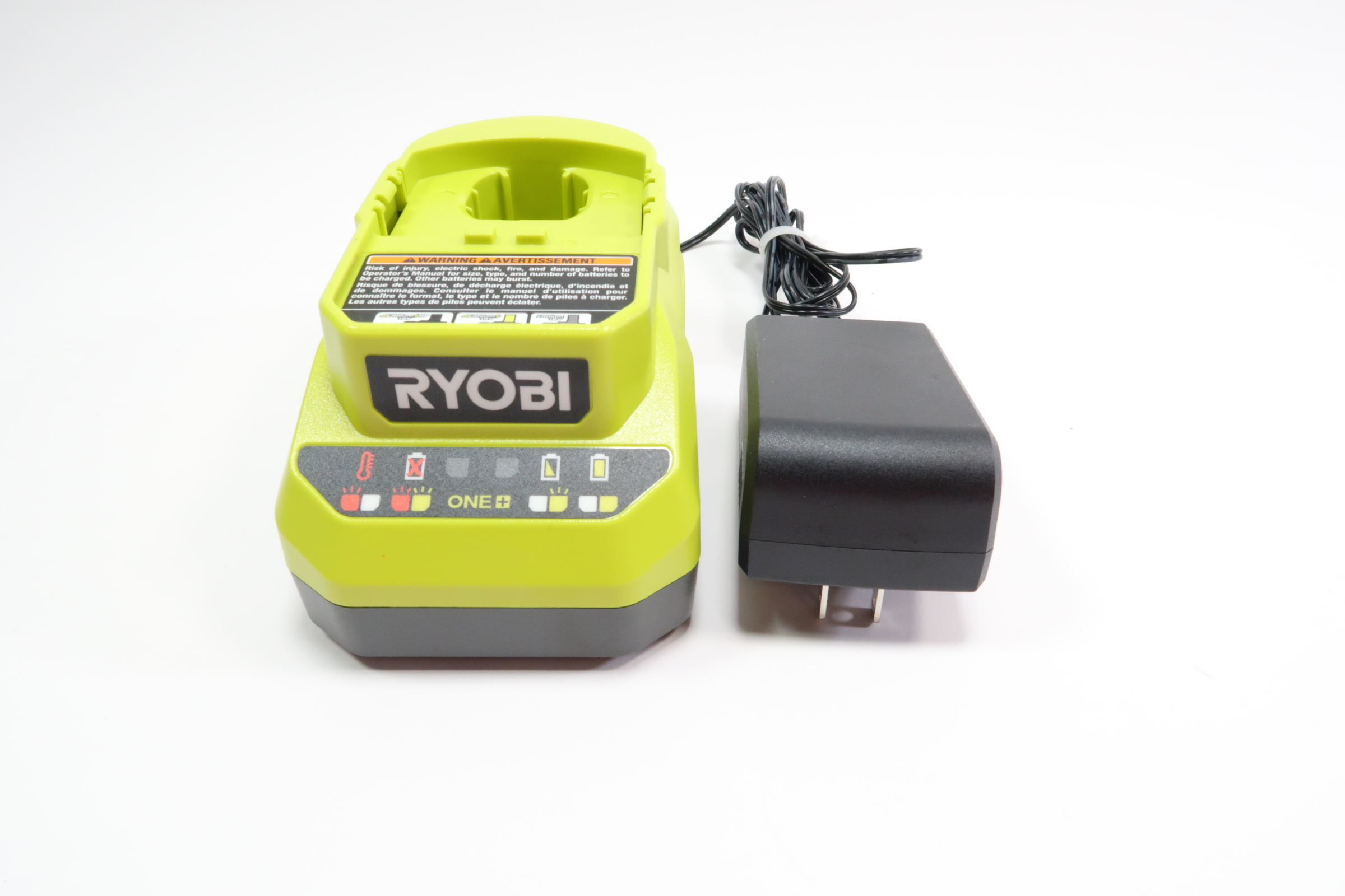 Ryobi PBP005 ONE+ 18-Volt 4.0 Ah Lithium-Ion Battery / Charger Kit