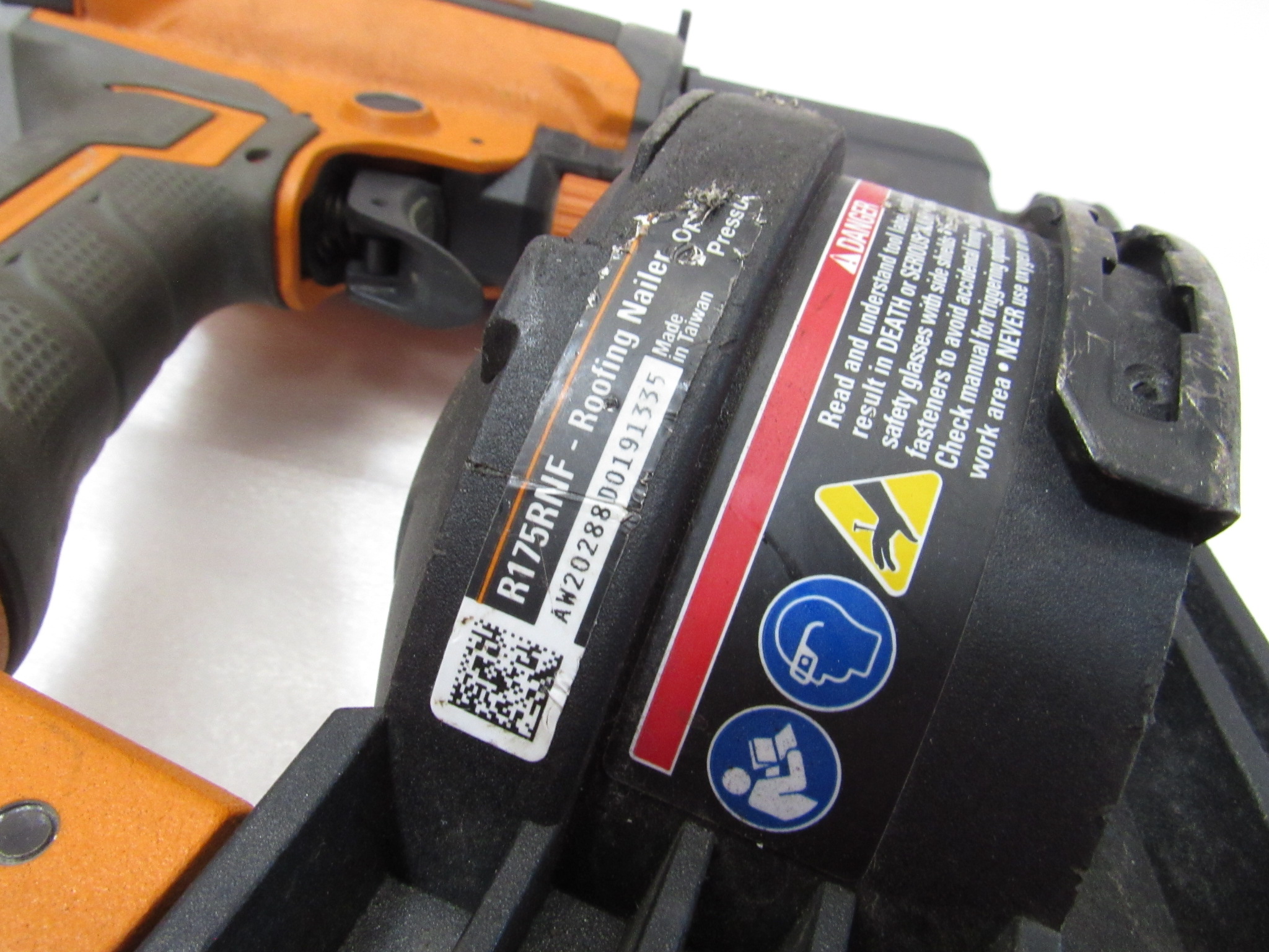 Ridgid R175RNF Pneumatic 15-Degree Straight Drive 1-3/4 In. Coil ...