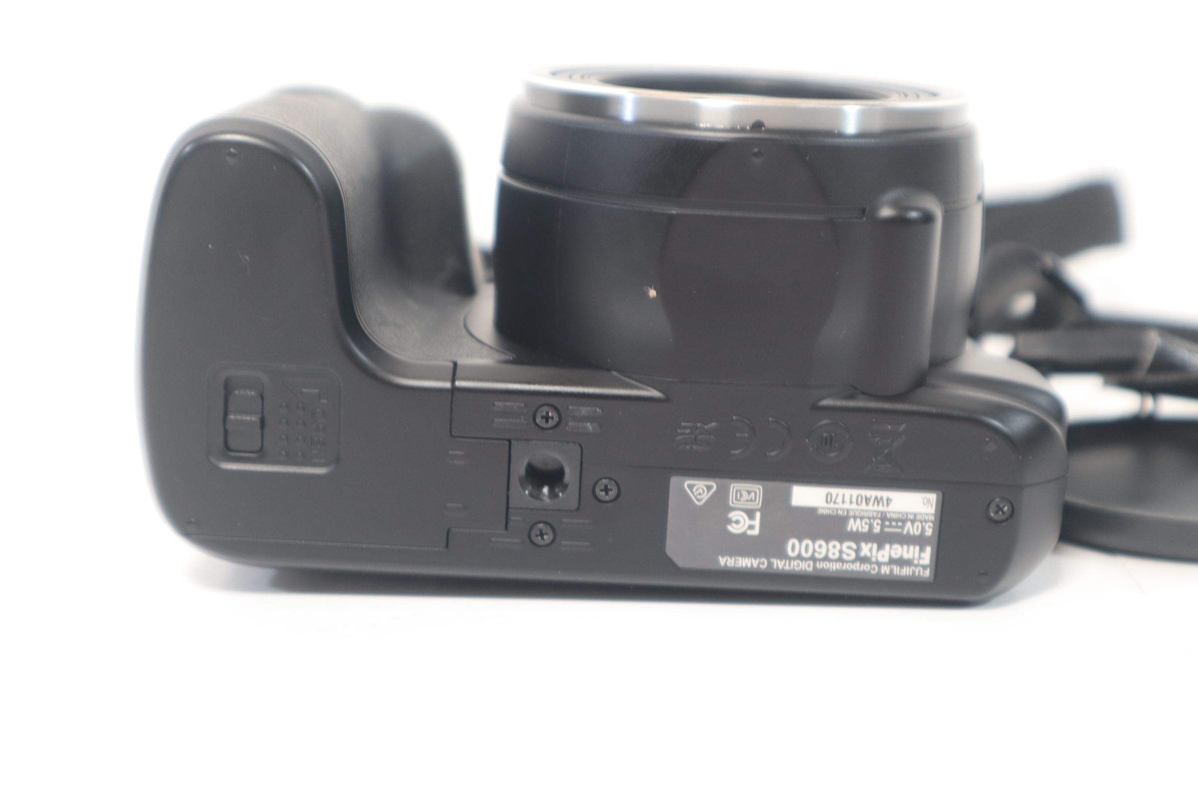 Fujifilm FinePix S8600 Black 16 MP Digital Camera 1170 3