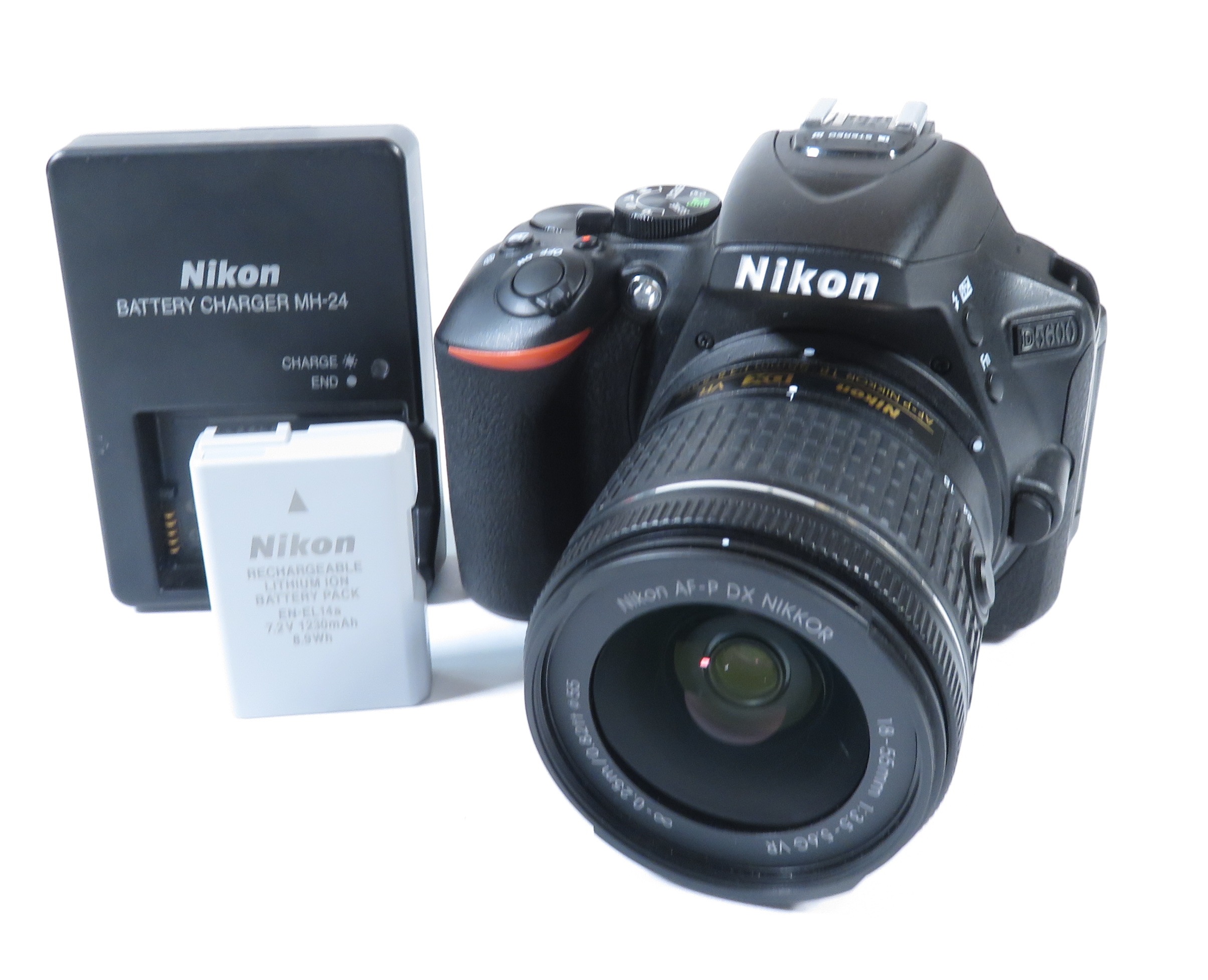 Nikon D5600 DX-format Digital Camera