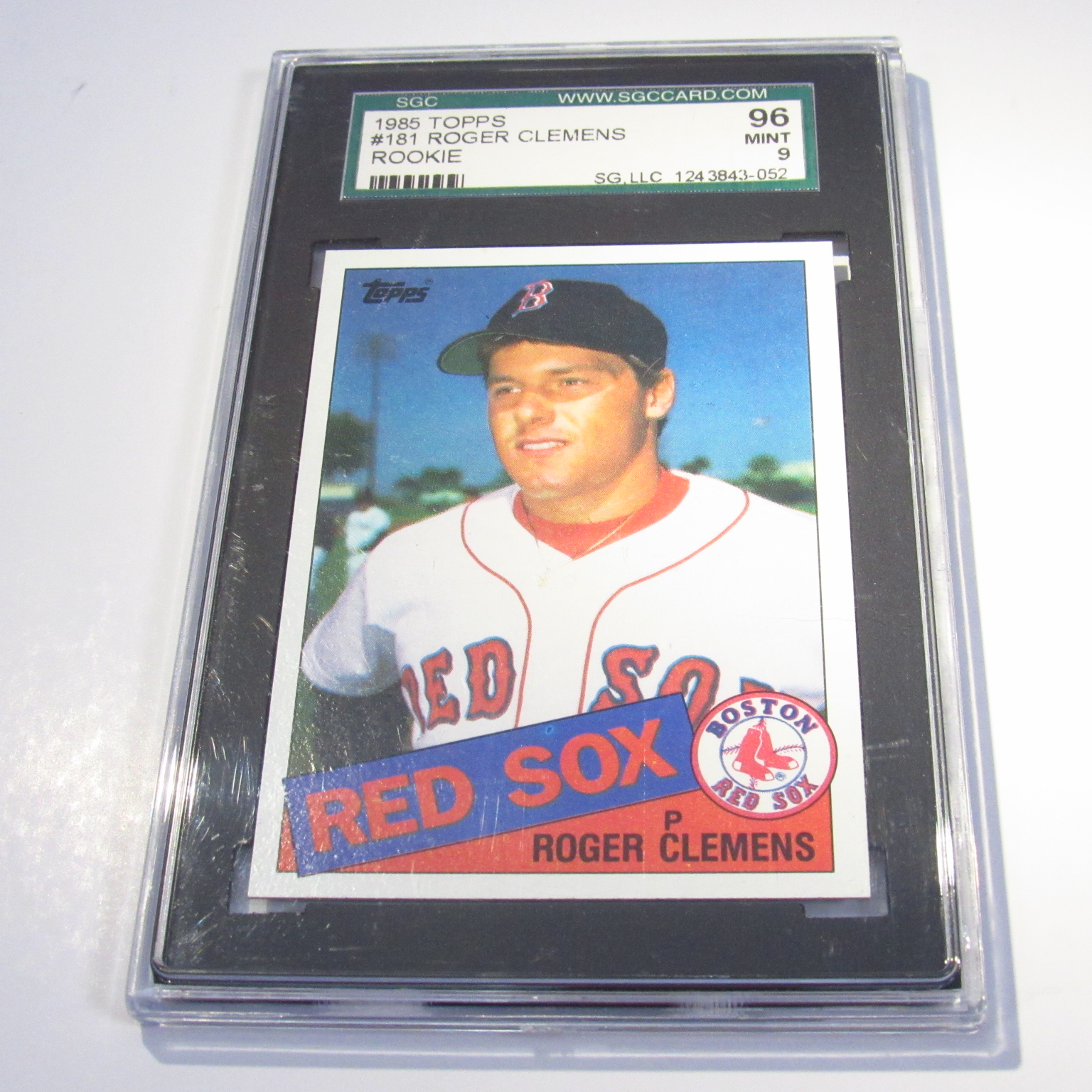 Roger Clemens #181 1985 Topps SGC Mint 9 (96) Red Sox MLB Rookie