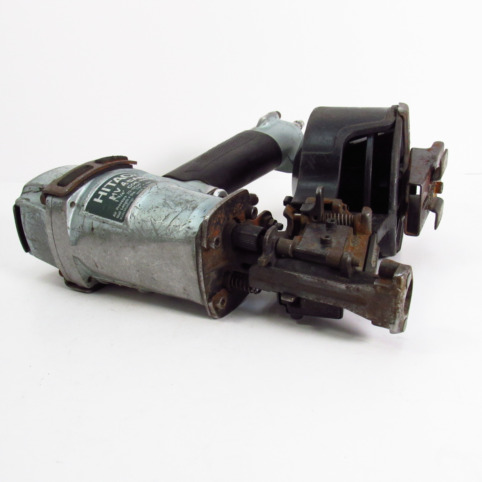 Hitachi NV45AB2 13/4'' Air Pneumatic Coil Roofing Nailer 2806