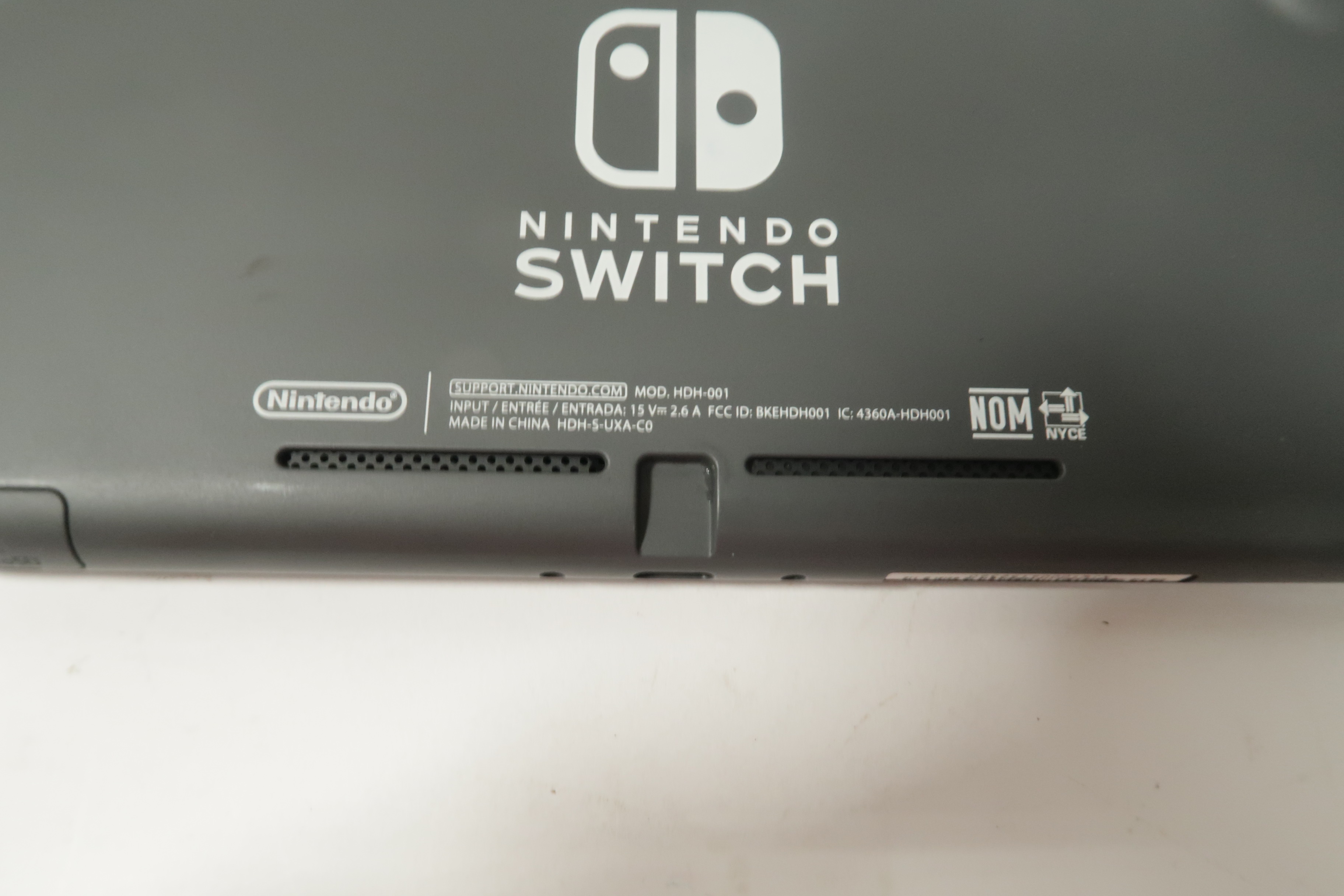 Nintendo HDH-001 32GB Portable Gaming Console Switch Lite 29173