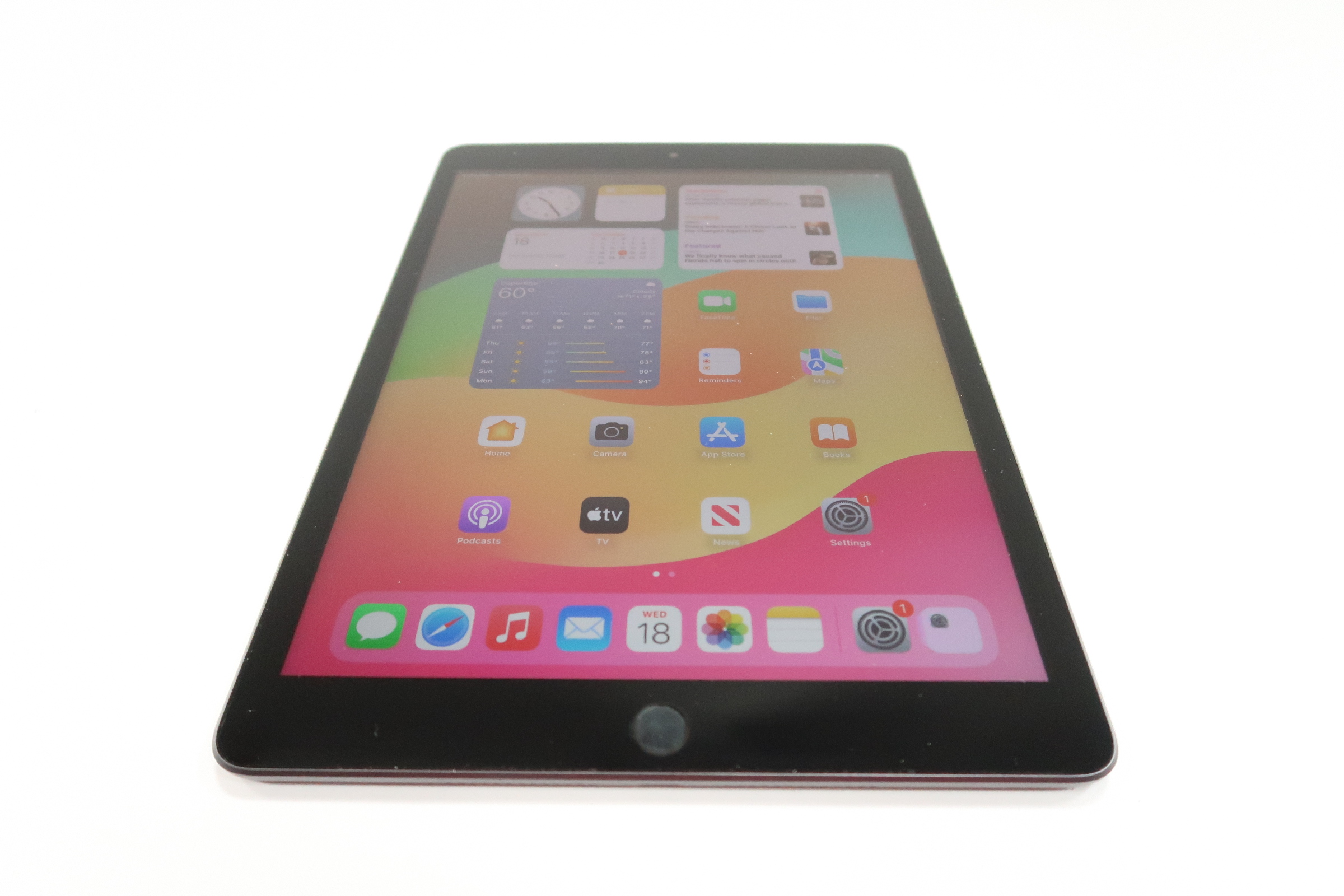 Apple MK663LL/A iPad 9th Generation 64GB WiFi + Cellular 10.2