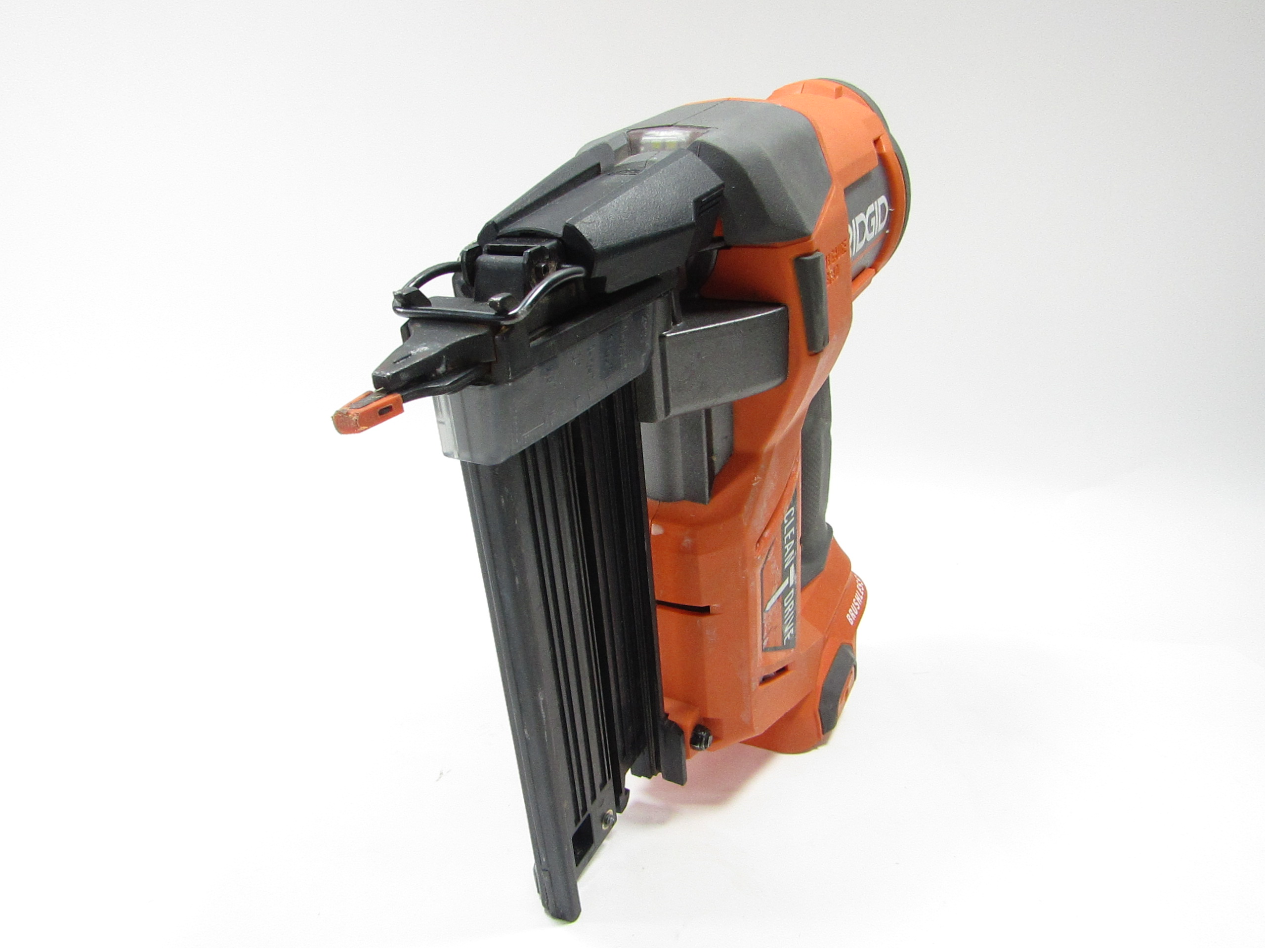 RIDGID R09891 18V Lithium-Ion Brushless Cordless 18-Gauge 2-1/8 in ...