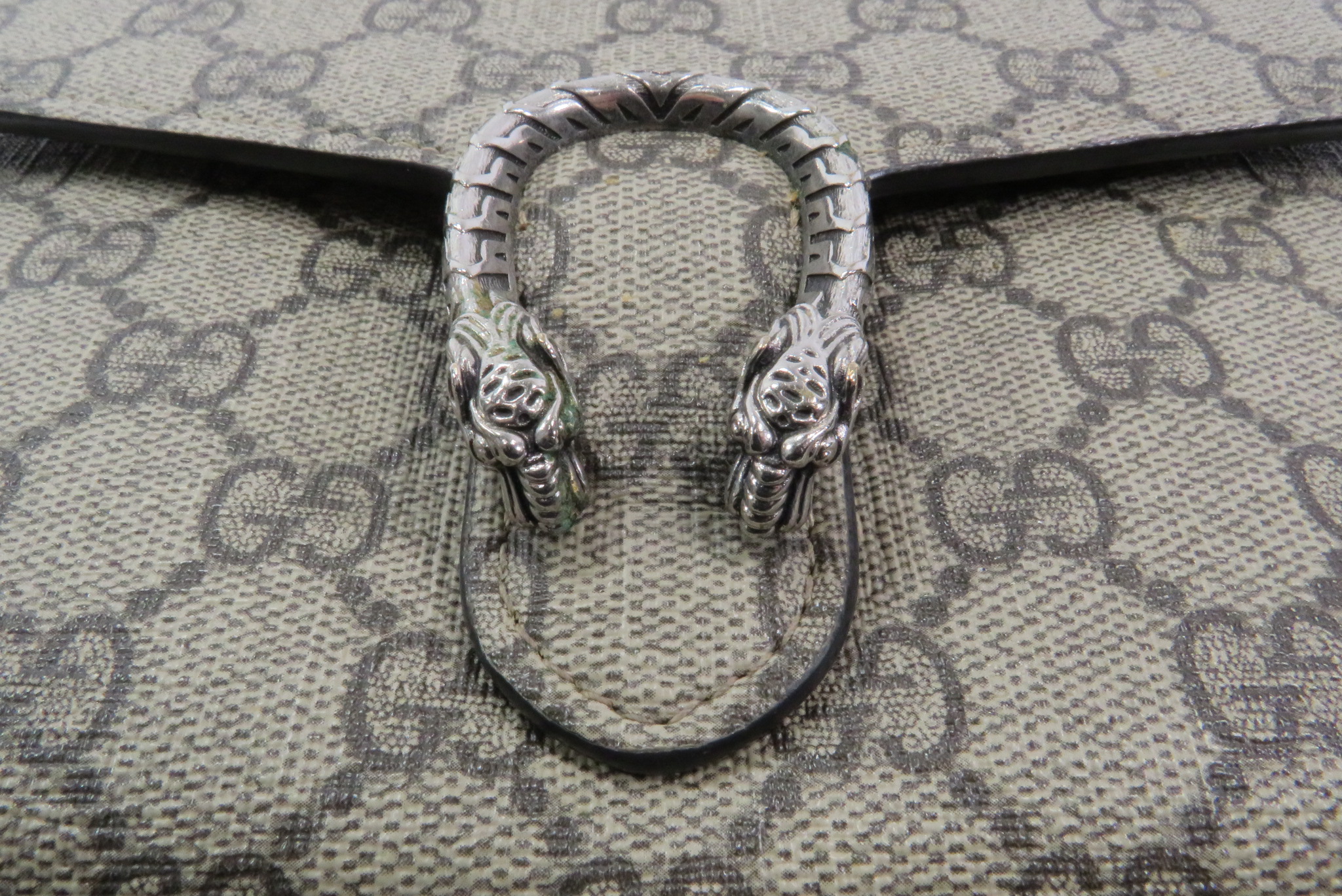 GUCCI 401231 Dionysus GG Supreme Chain Wallet