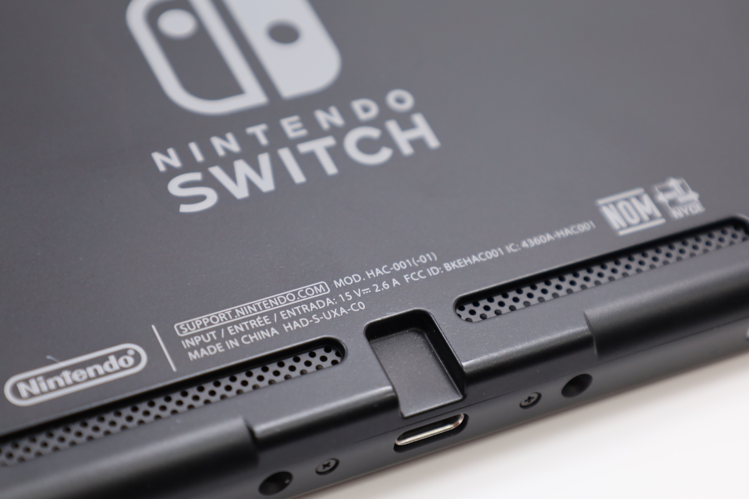 Nintendo Switch HAC-001(-01) 32GB Video Game System - Black (6790)