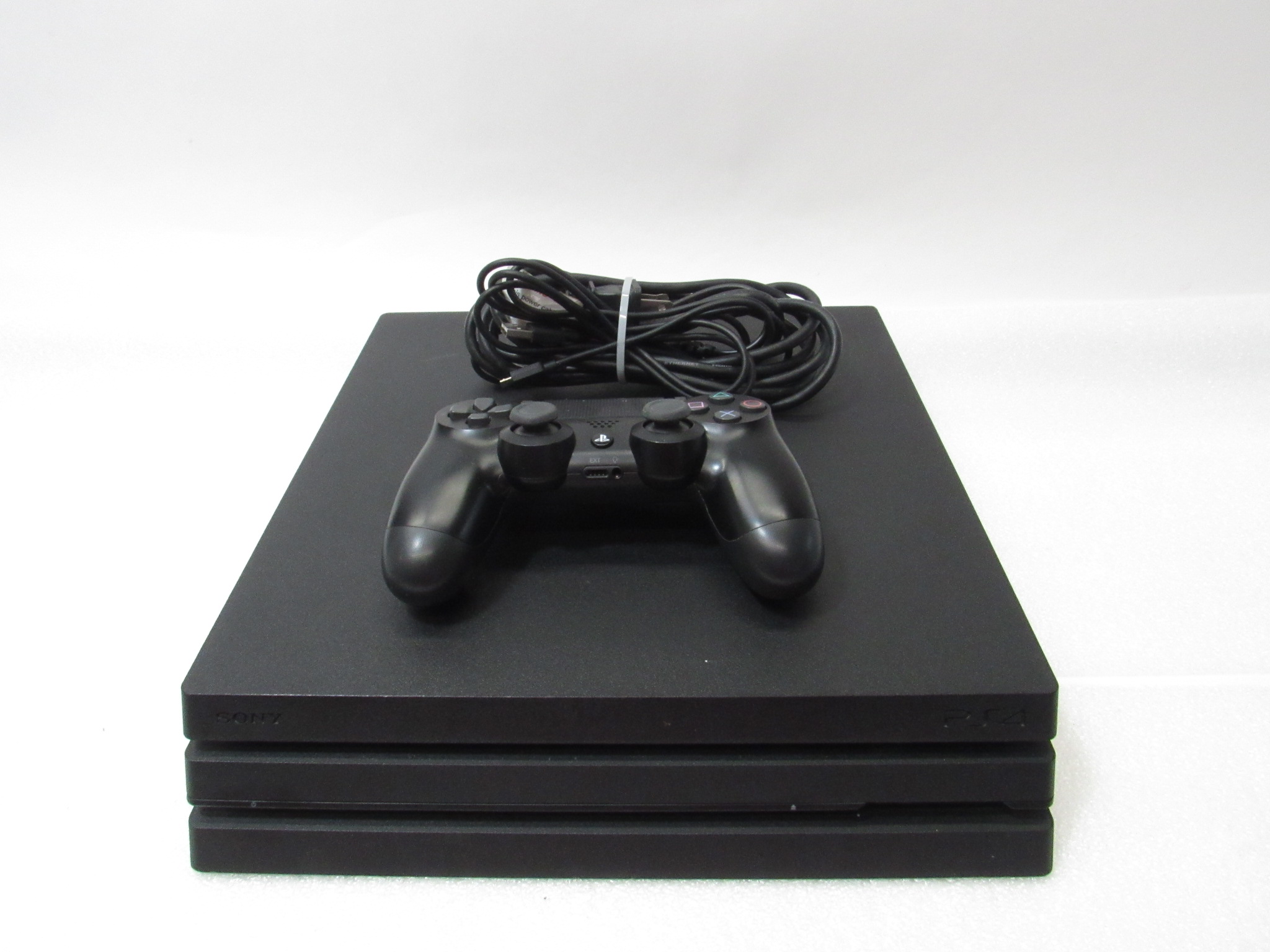 Sony CUH-7215B PlayStation 4 PS4 Pro 1TB Console Black