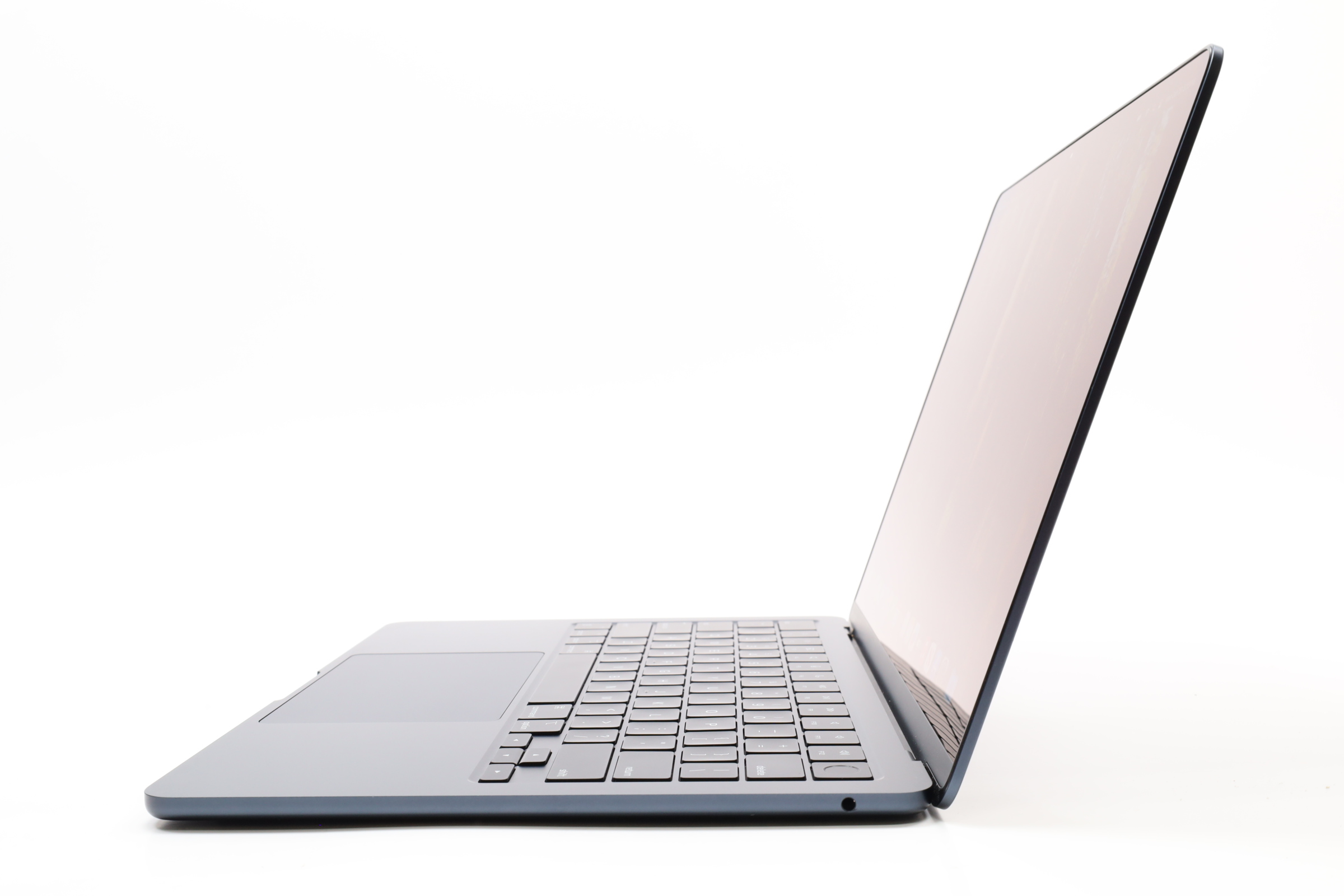 Apple MacBook Air (2024) MRXV3LL/A M3 4.05GHz 8GB Unified Apple MacBook Air (2024) MRXV3LL/A M3 4.05GHz 8GB Unified