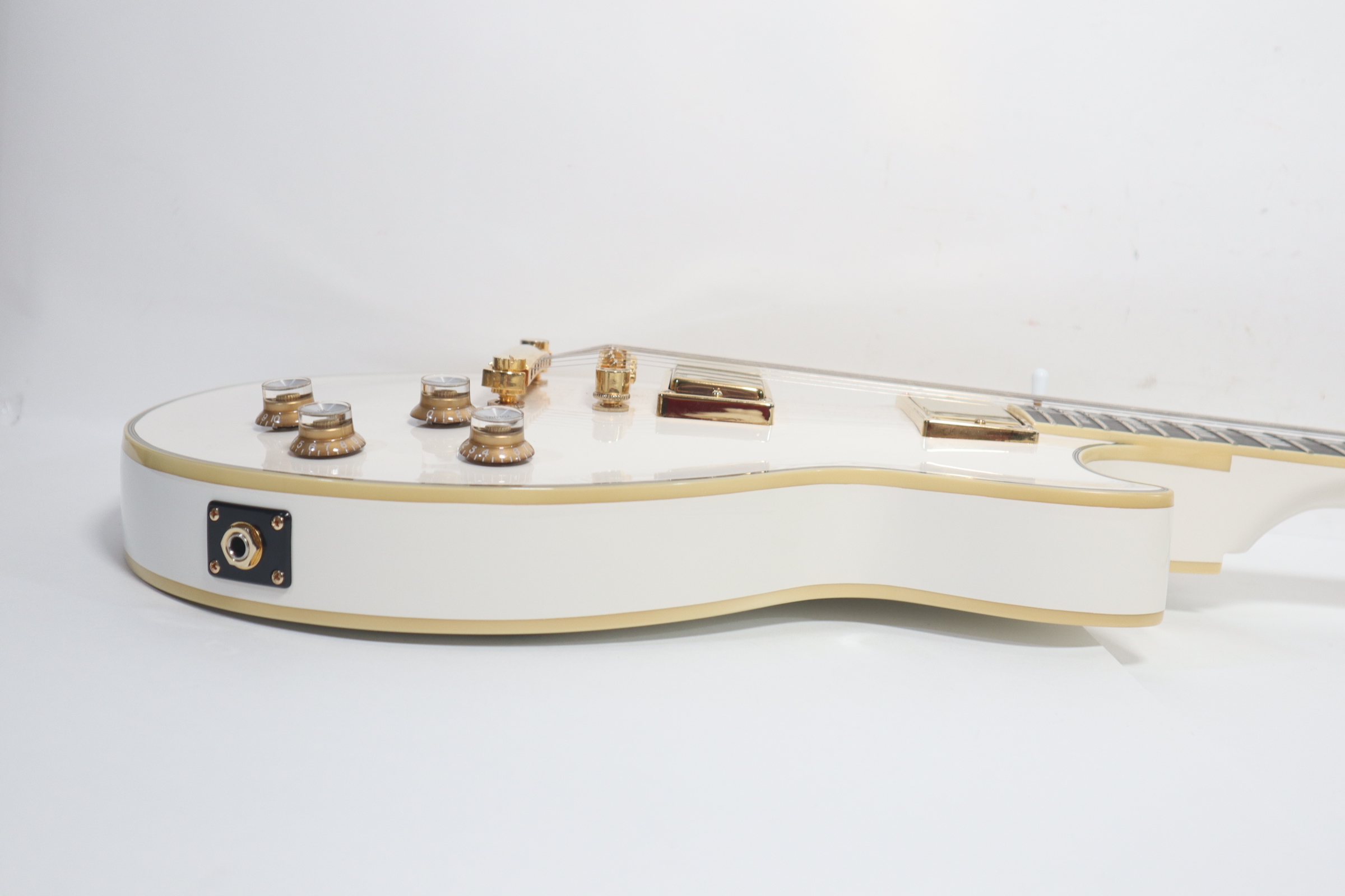 Epiphone Les Paul Custom Alpine White RH 6-String 22-Fret