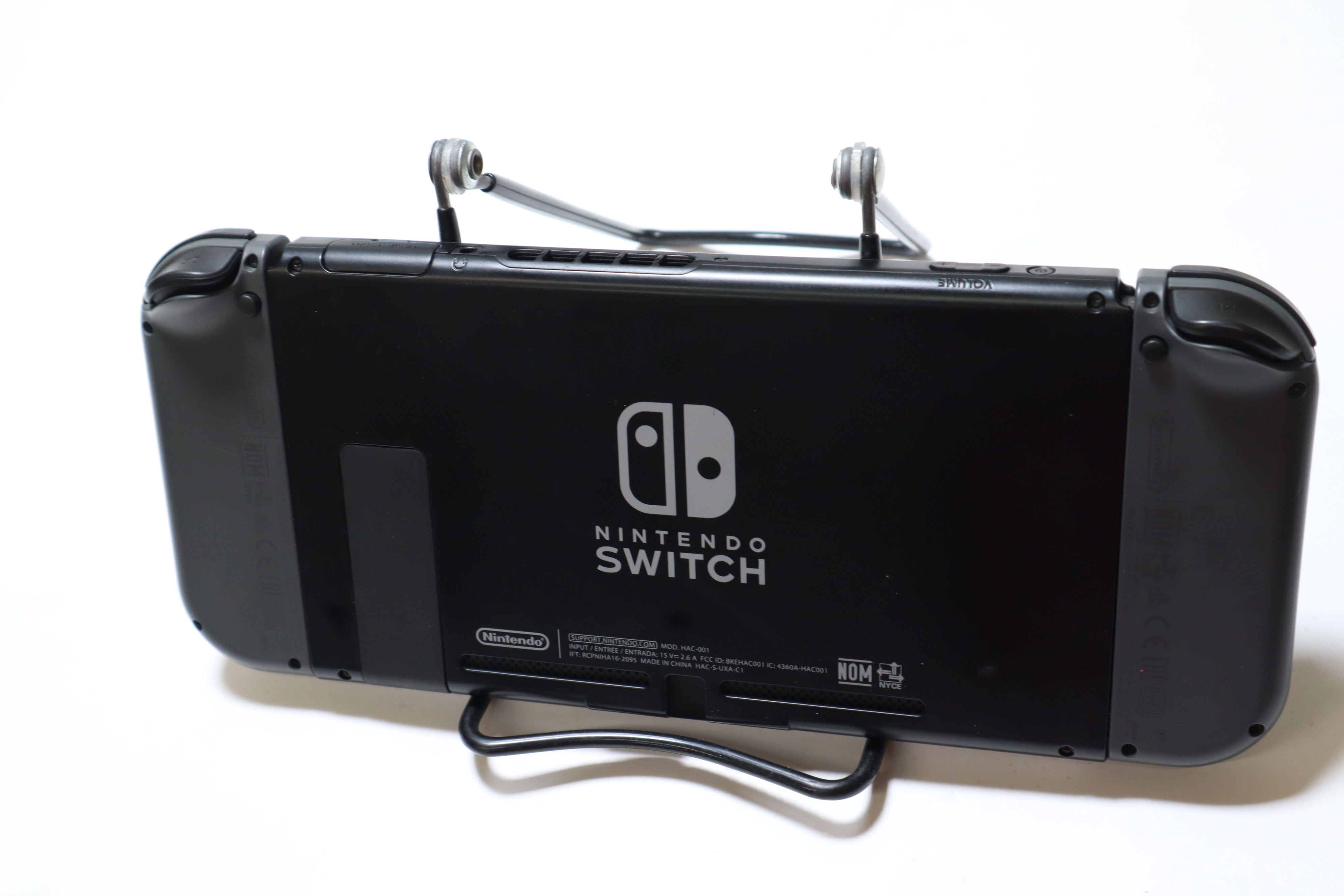 Nintendo HAC001 Switch Video Game Console 6574