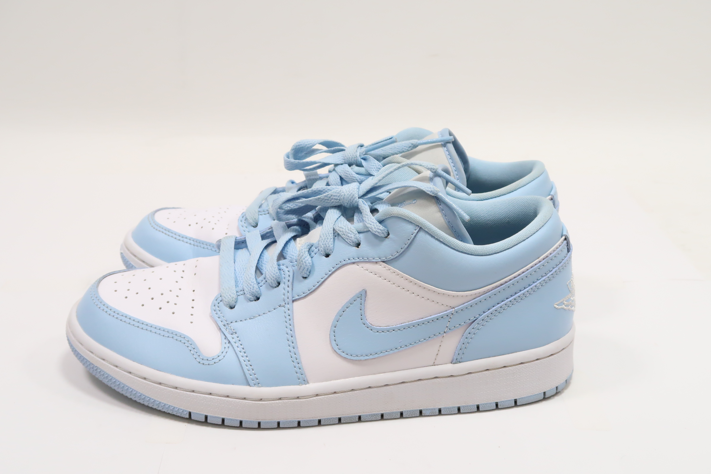 ★関税/送料込★ NIKE (W) Jordan 1 Low White Ice Blue Jordan 1 Low 'White Ice Blue' Wmns - Size 8 | eBay
