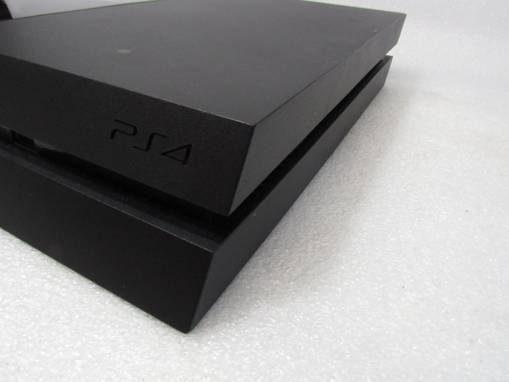 playstation 4 cuh 1008