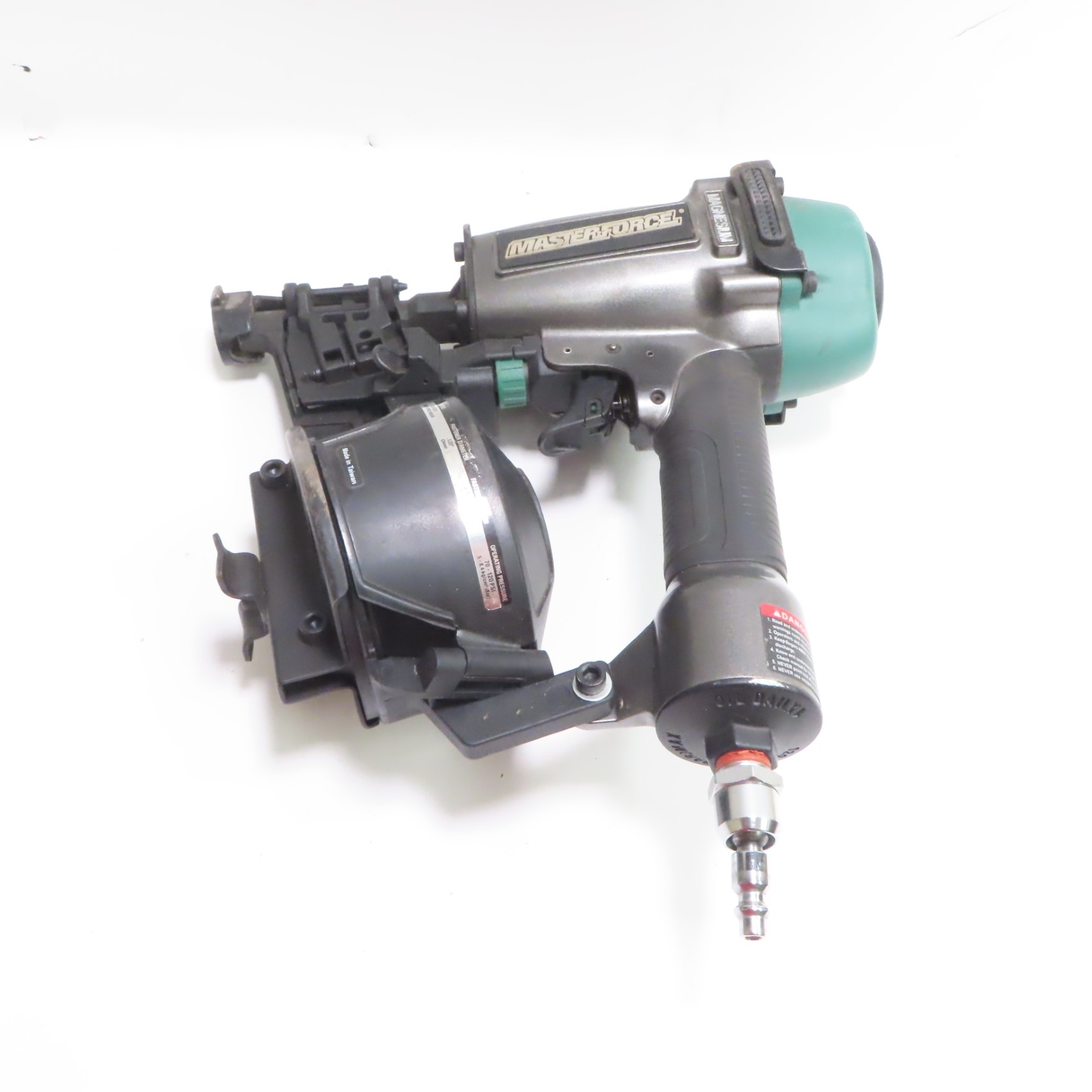 Masterforce 2085011 15Degree Pneumatic Coil Roofing Nailer (2748)