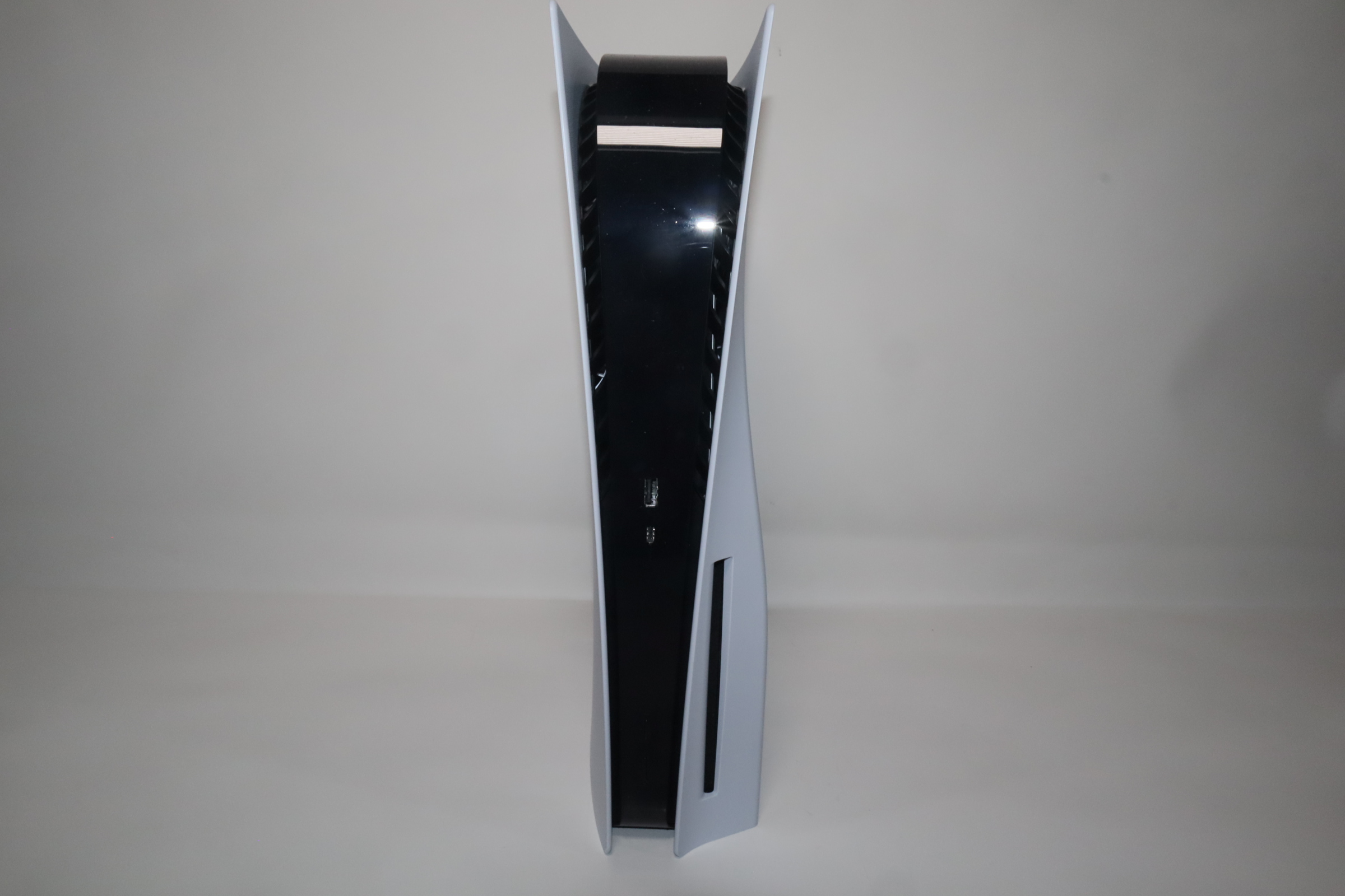 Sony CFI-1215A PlayStation 5 Disc Edition 4K 825GB Home Video Game