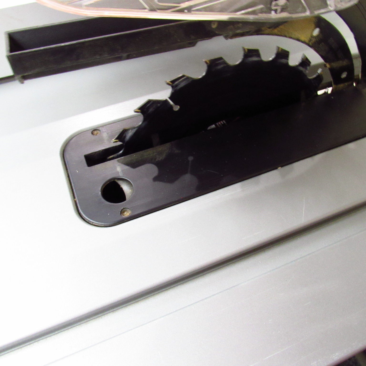 Skil SPT70WT 10'' Worm Drive Table Saw & SPTA70WTST Stand Local Pick